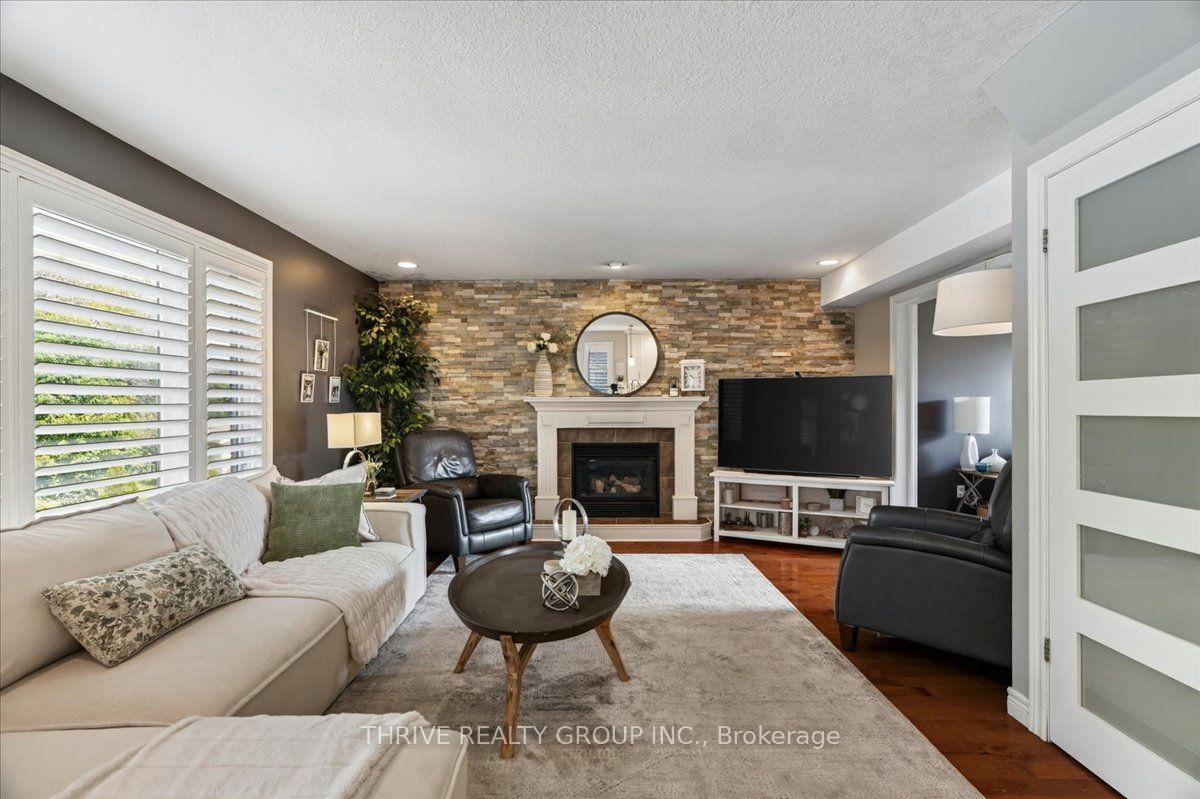 Photo 10 of 1571 Blackmaple Crescent, London, East A — HOMEH
