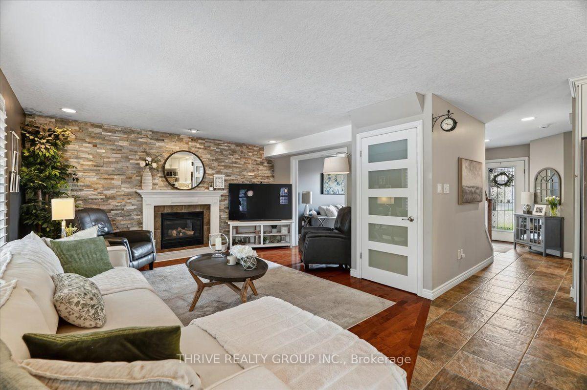 Photo 11 of 1571 Blackmaple Crescent, London, East A — HOMEH