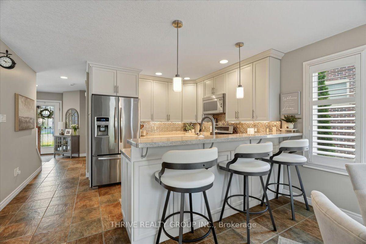 Photo 13 of 1571 Blackmaple Crescent, London, East A — HOMEH