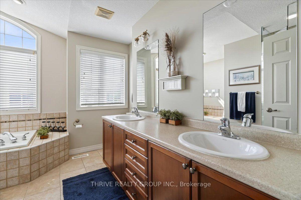 Photo 20 of 1571 Blackmaple Crescent, London, East A — HOMEH