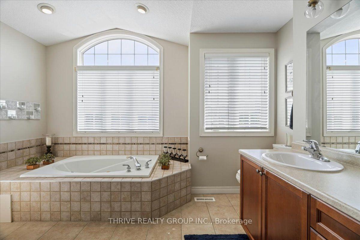 Photo 21 of 1571 Blackmaple Crescent, London, East A — HOMEH