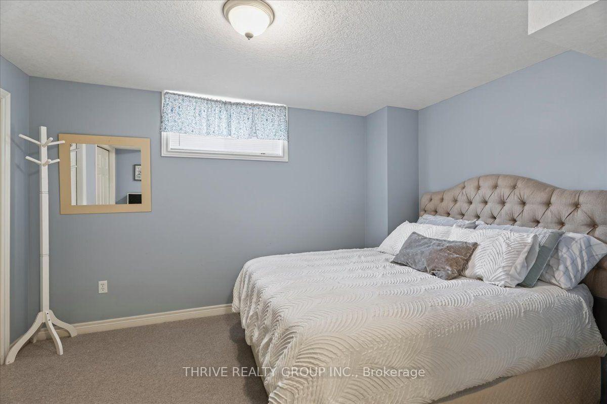 Photo 29 of 1571 Blackmaple Crescent, London, East A — HOMEH