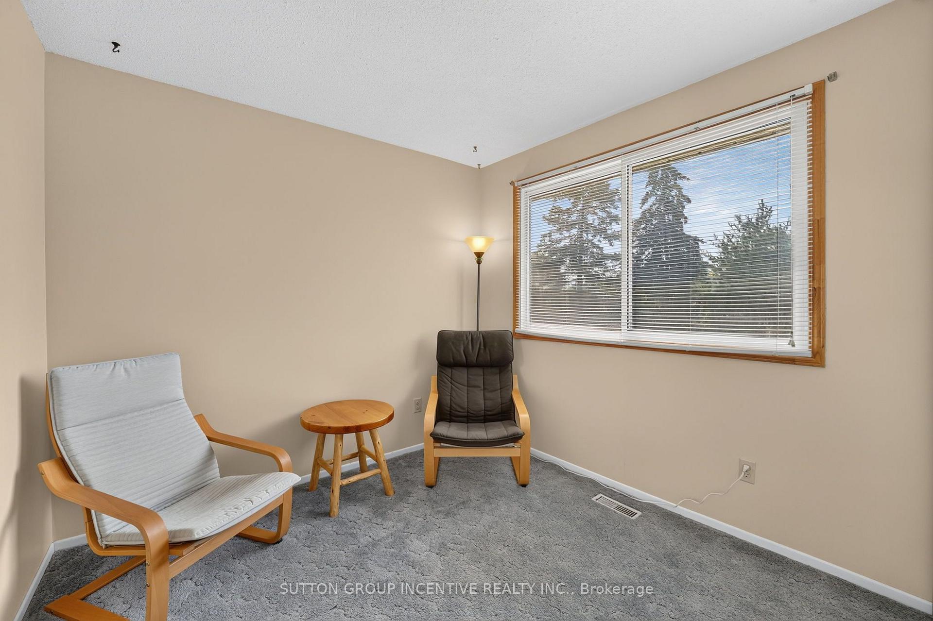 Photo 19 of 63 Heather Street, Barrie, Sunnidale — HOMEH