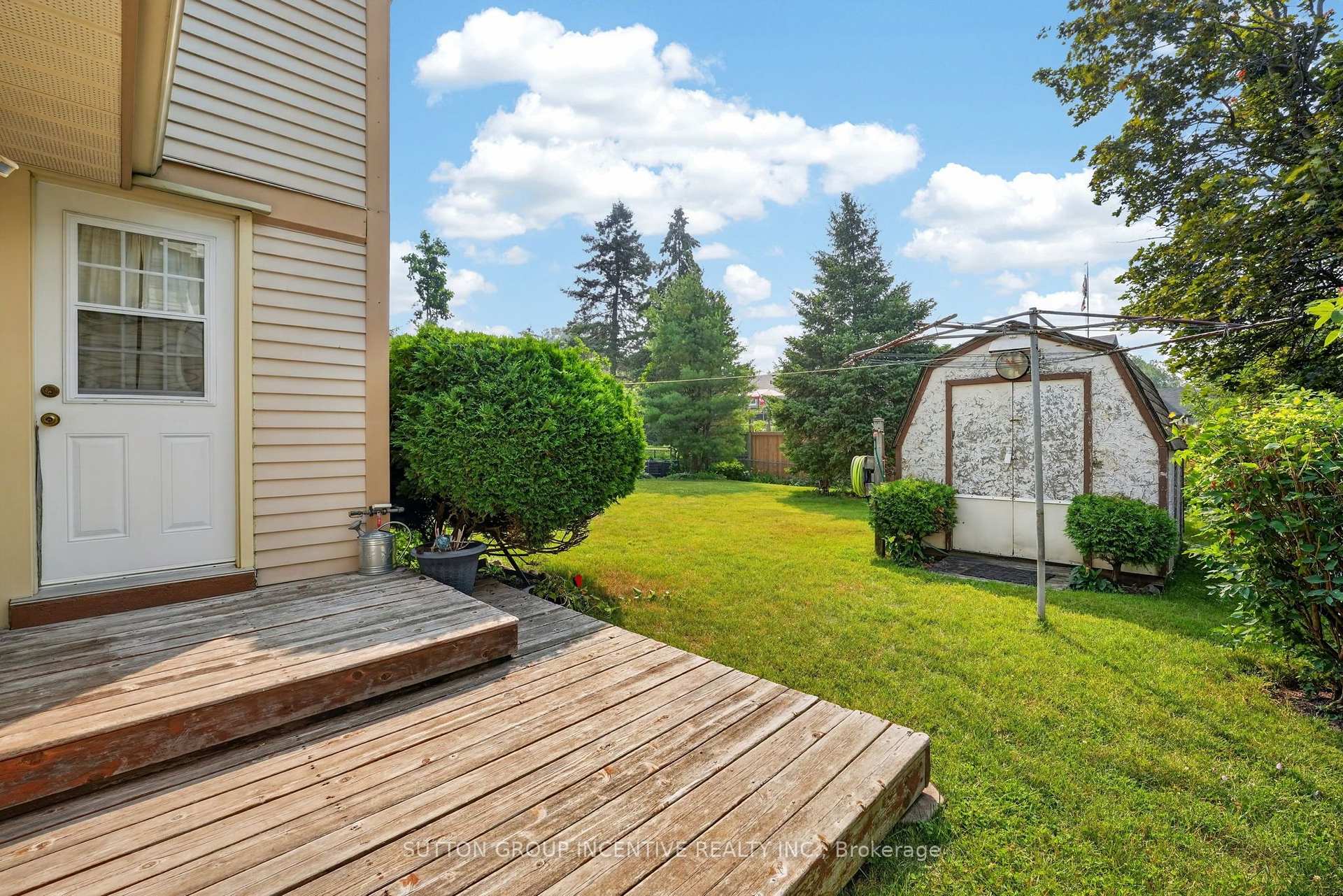 Photo 30 of 63 Heather Street, Barrie, Sunnidale — HOMEH