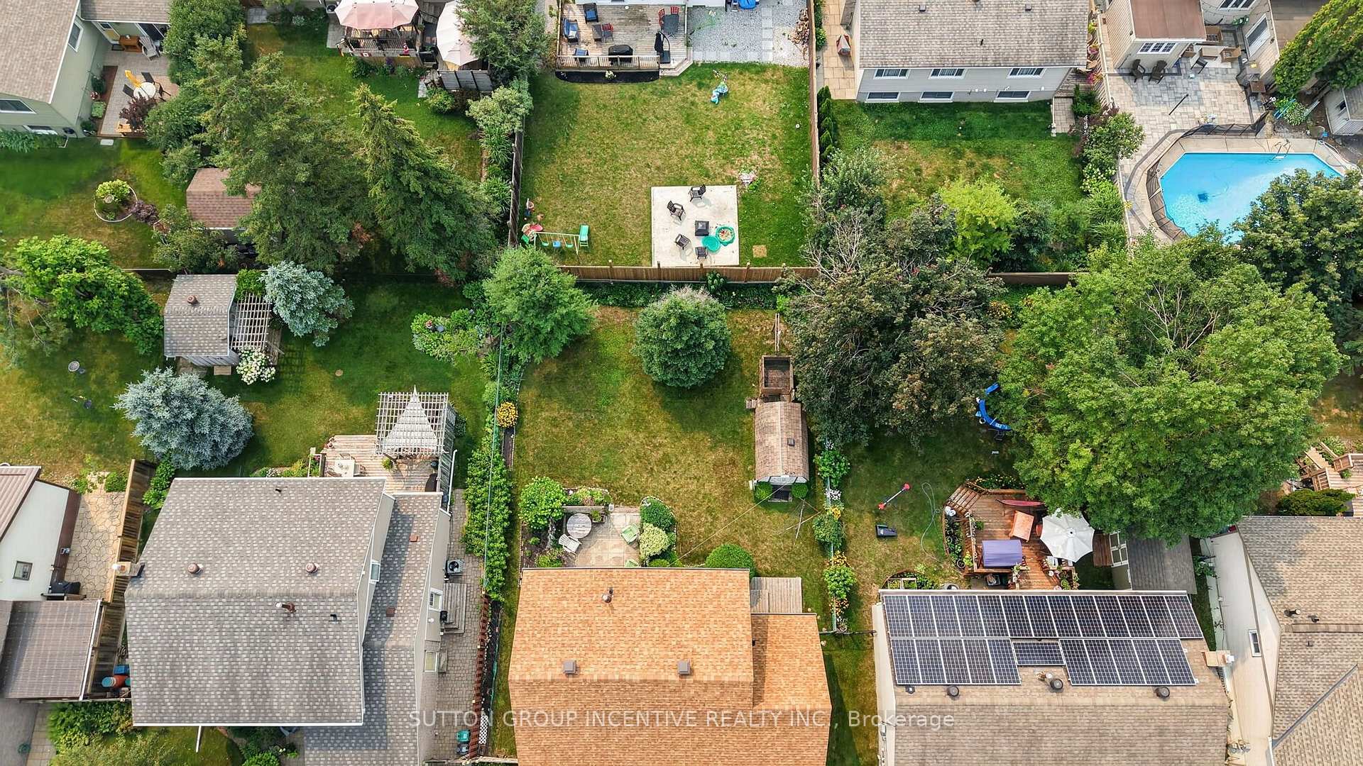 Photo 31 of 63 Heather Street, Barrie, Sunnidale — HOMEH