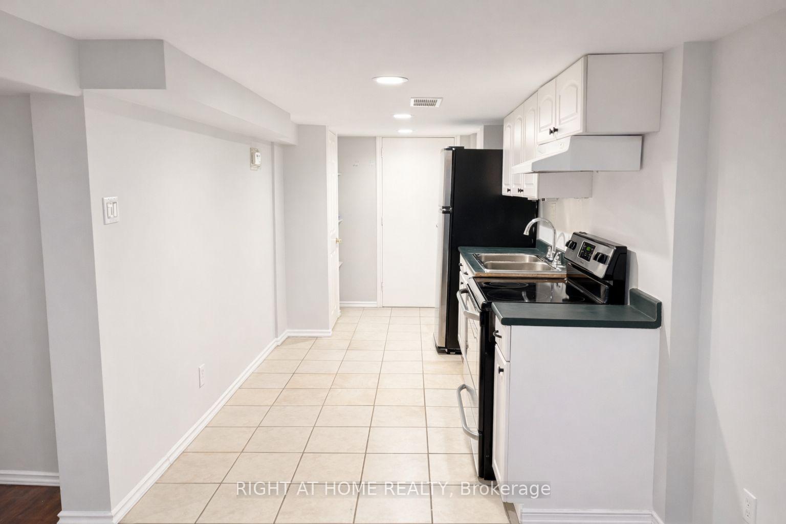 Photo 12 of 317 Queen Street S, Hamilton, Durand — HOMEH