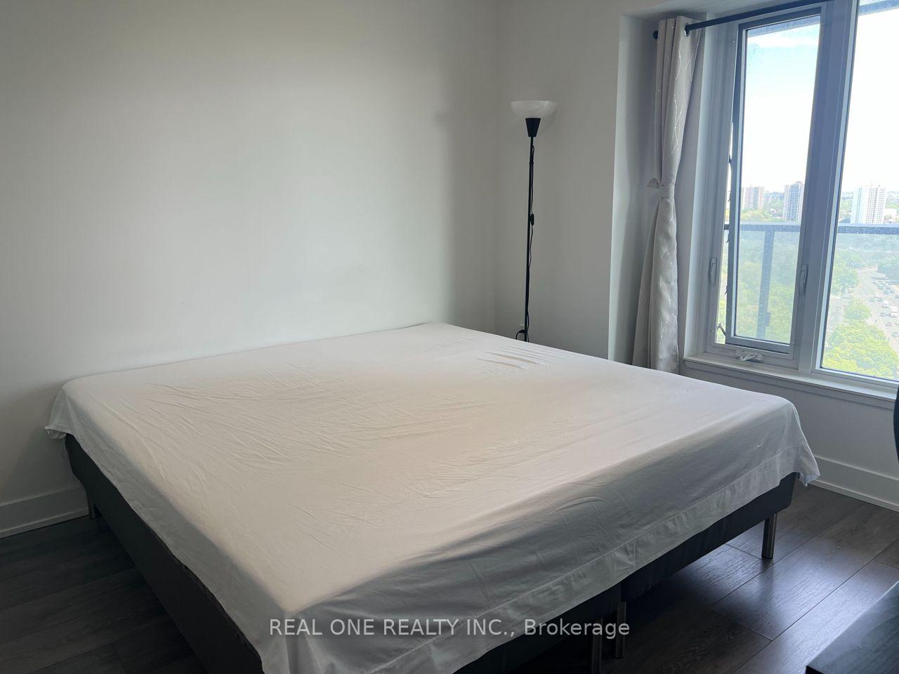 Photo 8 of Unit 1806, 575 Bloor Street E, Toronto, North St. James Town — HOMEH