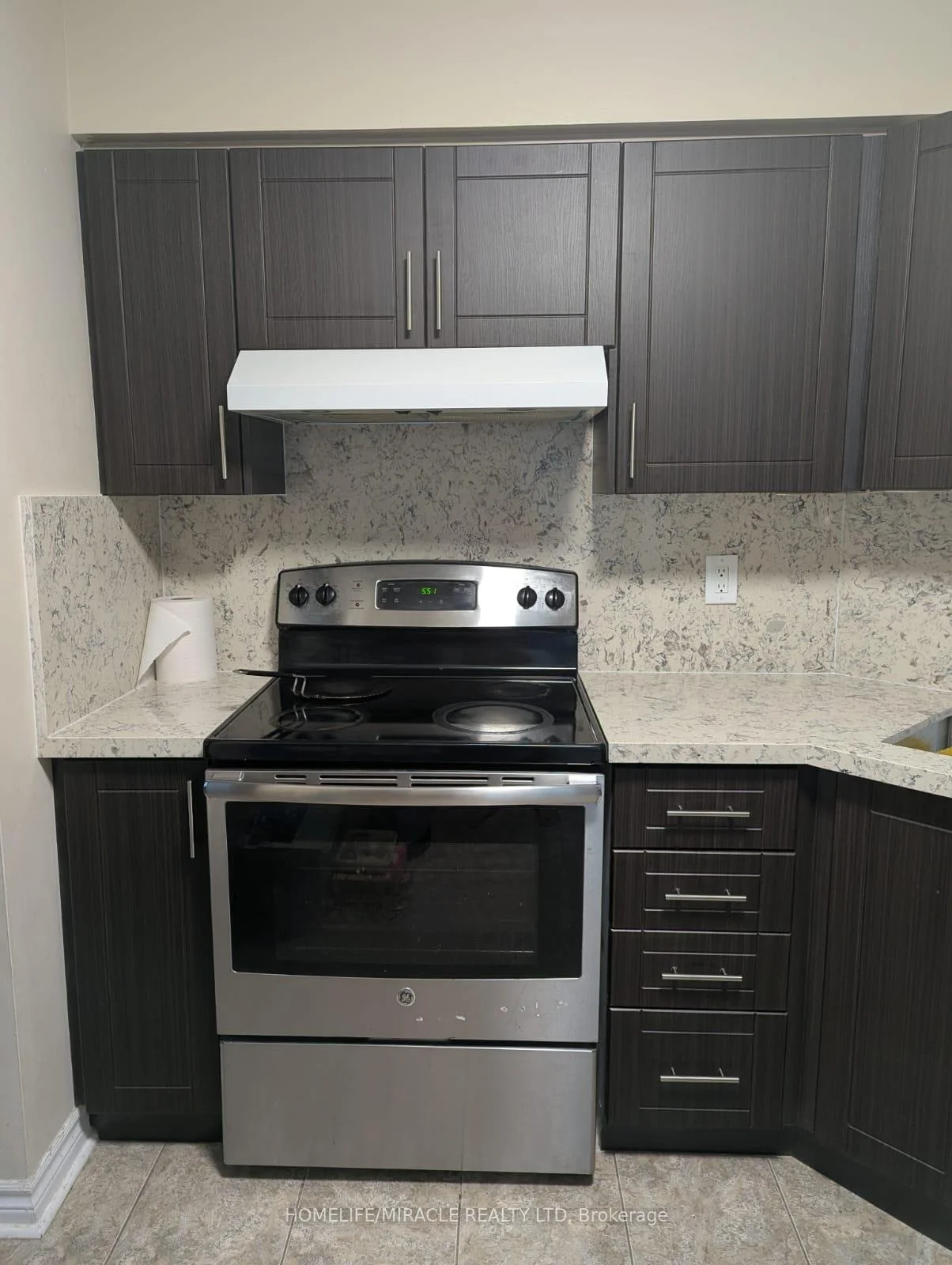 Photo 3 of Unit 1108, 41 Markbrook Lane, Etobicoke, Mount Olive-Silverstone-Jamestown — HOMEH