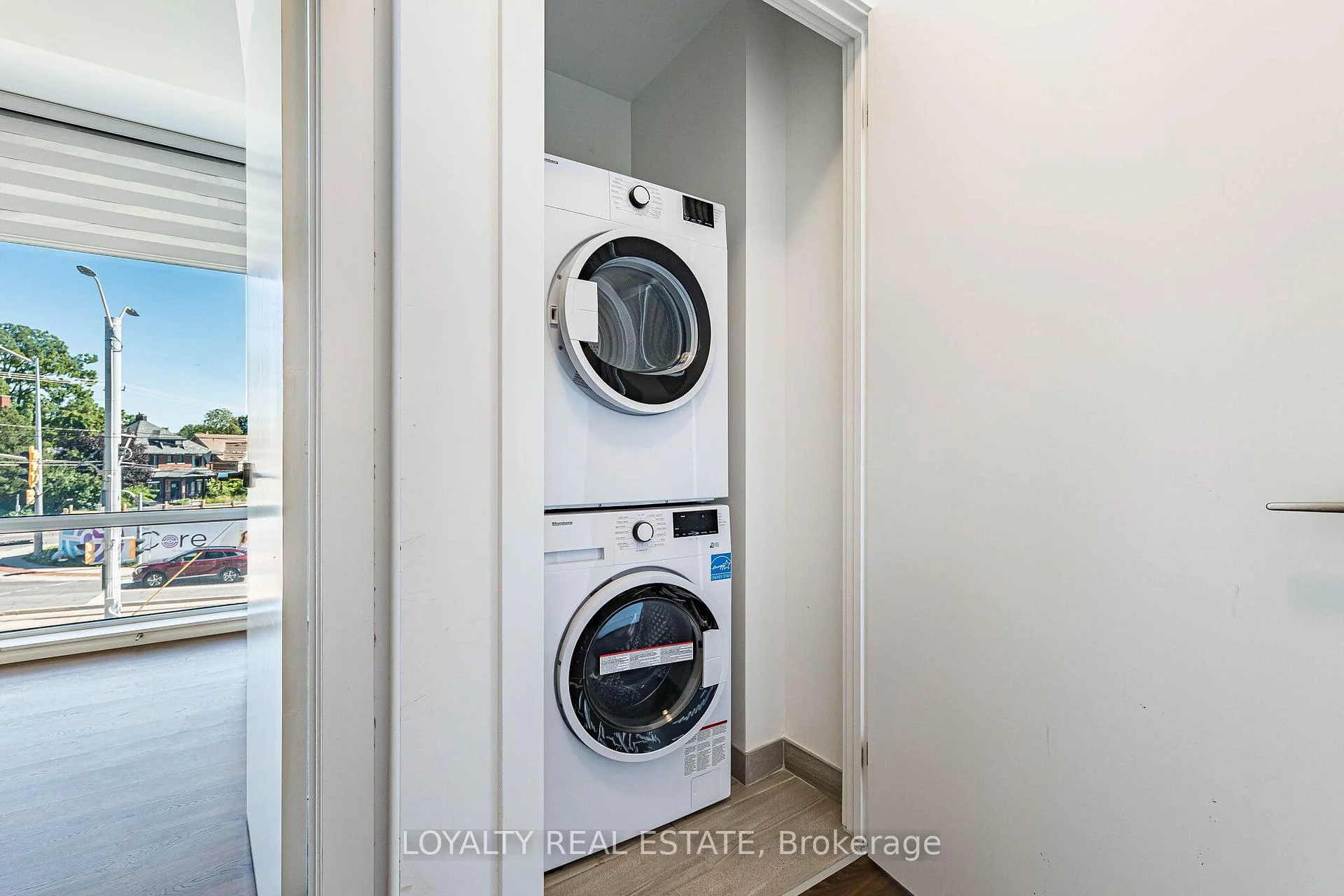 Photo 28 of Unit 207, 5 Wellington Street S, Kitchener, KW Hospital — HOMEH