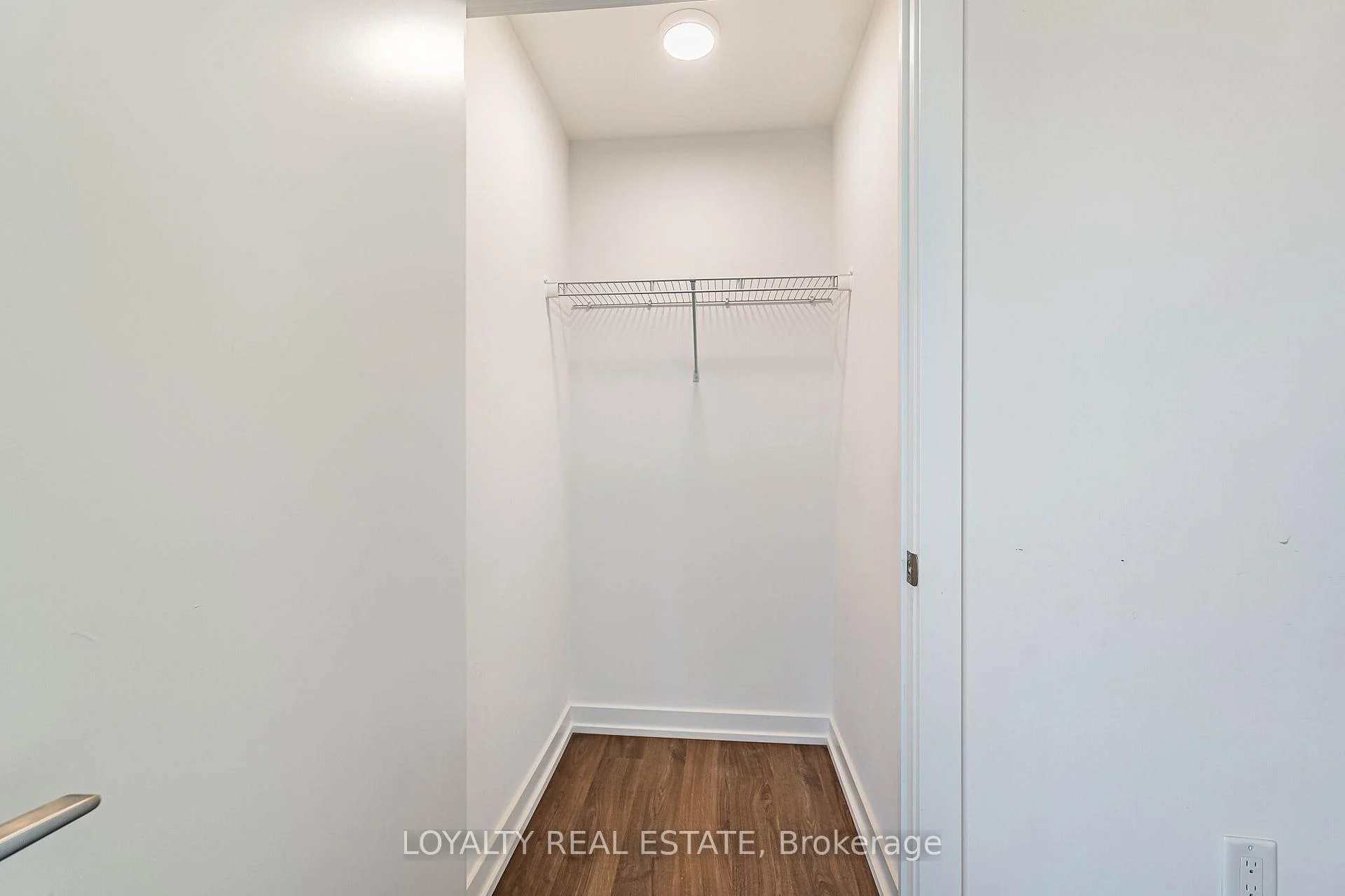 Photo 34 of Unit 207, 5 Wellington Street S, Kitchener, KW Hospital — HOMEH