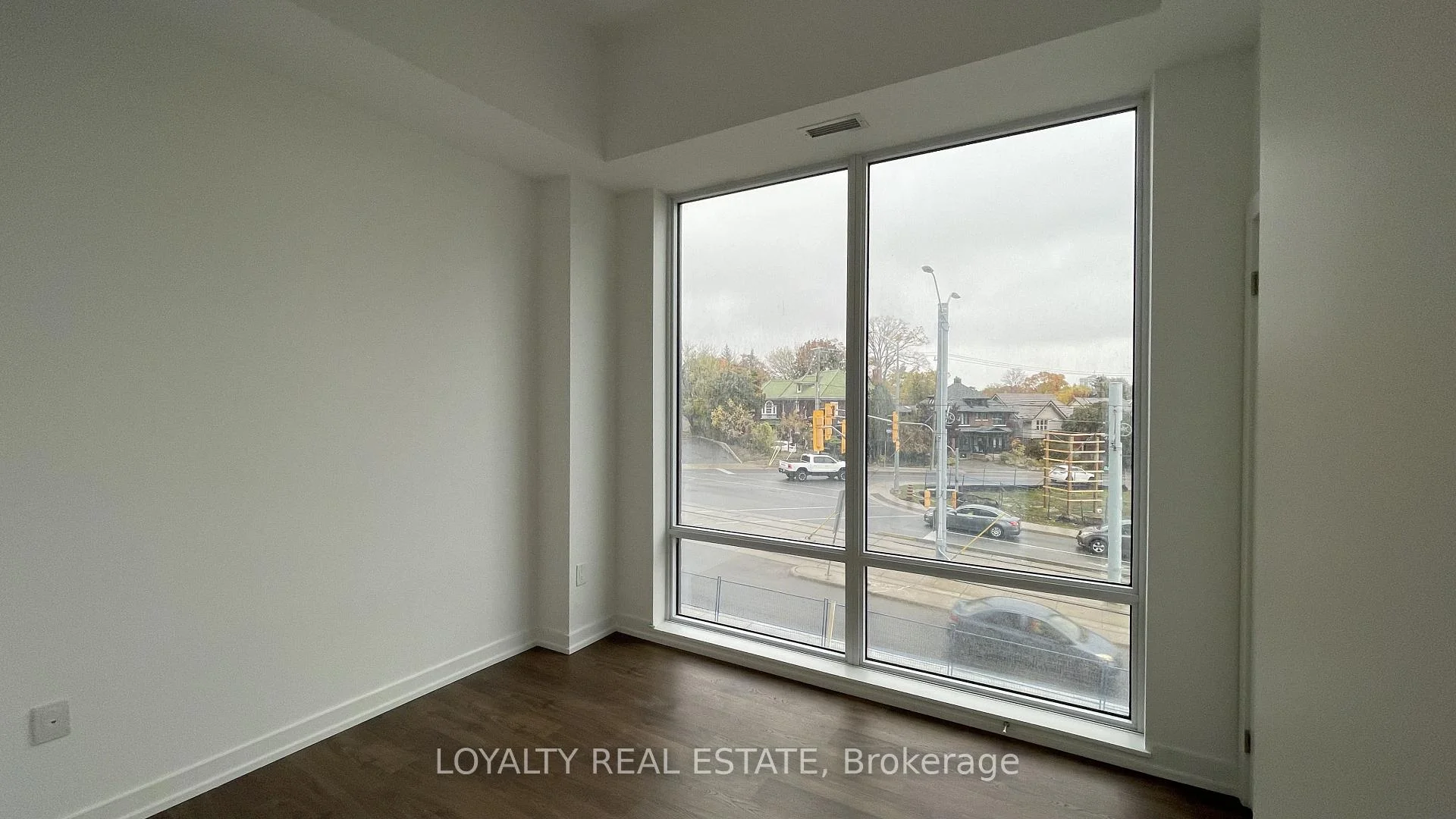 Photo 42 of Unit 207, 5 Wellington Street S, Kitchener, KW Hospital — HOMEH
