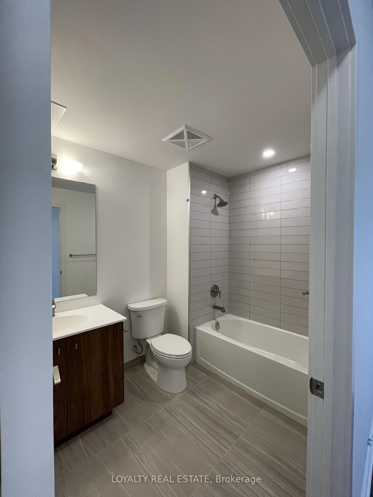 Photo 50 of Unit 207, 5 Wellington Street S, Kitchener, KW Hospital — HOMEH