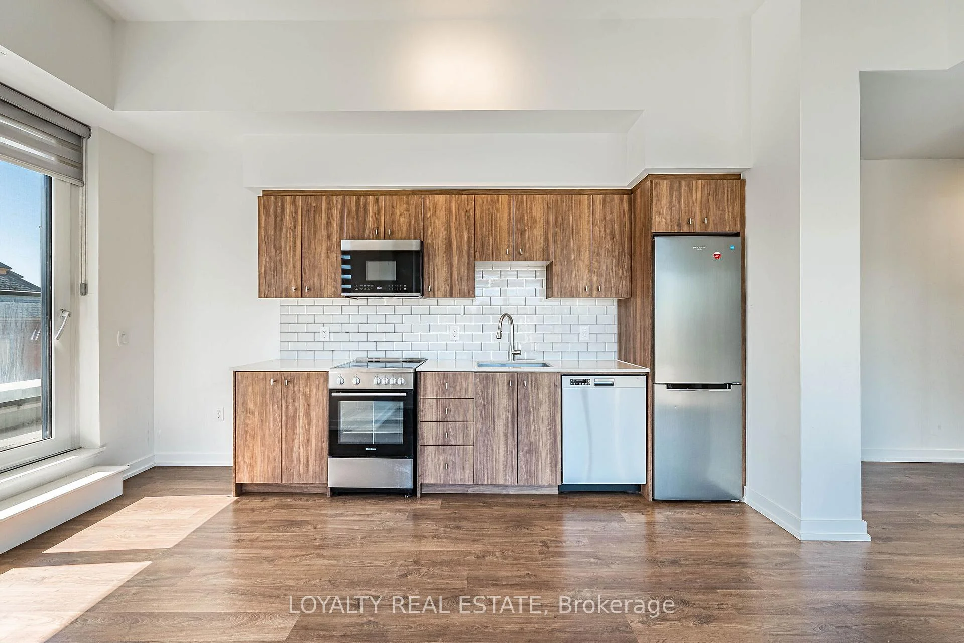 Photo 52 of Unit 207, 5 Wellington Street S, Kitchener, KW Hospital — HOMEH
