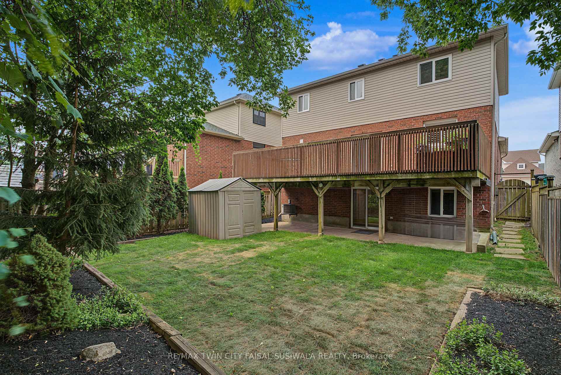 Photo 6 of 36 Foxmeadow Road, Cambridge, Little's Corners — HOMEH