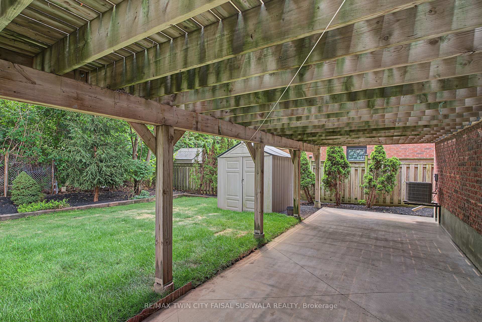 Photo 8 of 36 Foxmeadow Road, Cambridge, Little's Corners — HOMEH