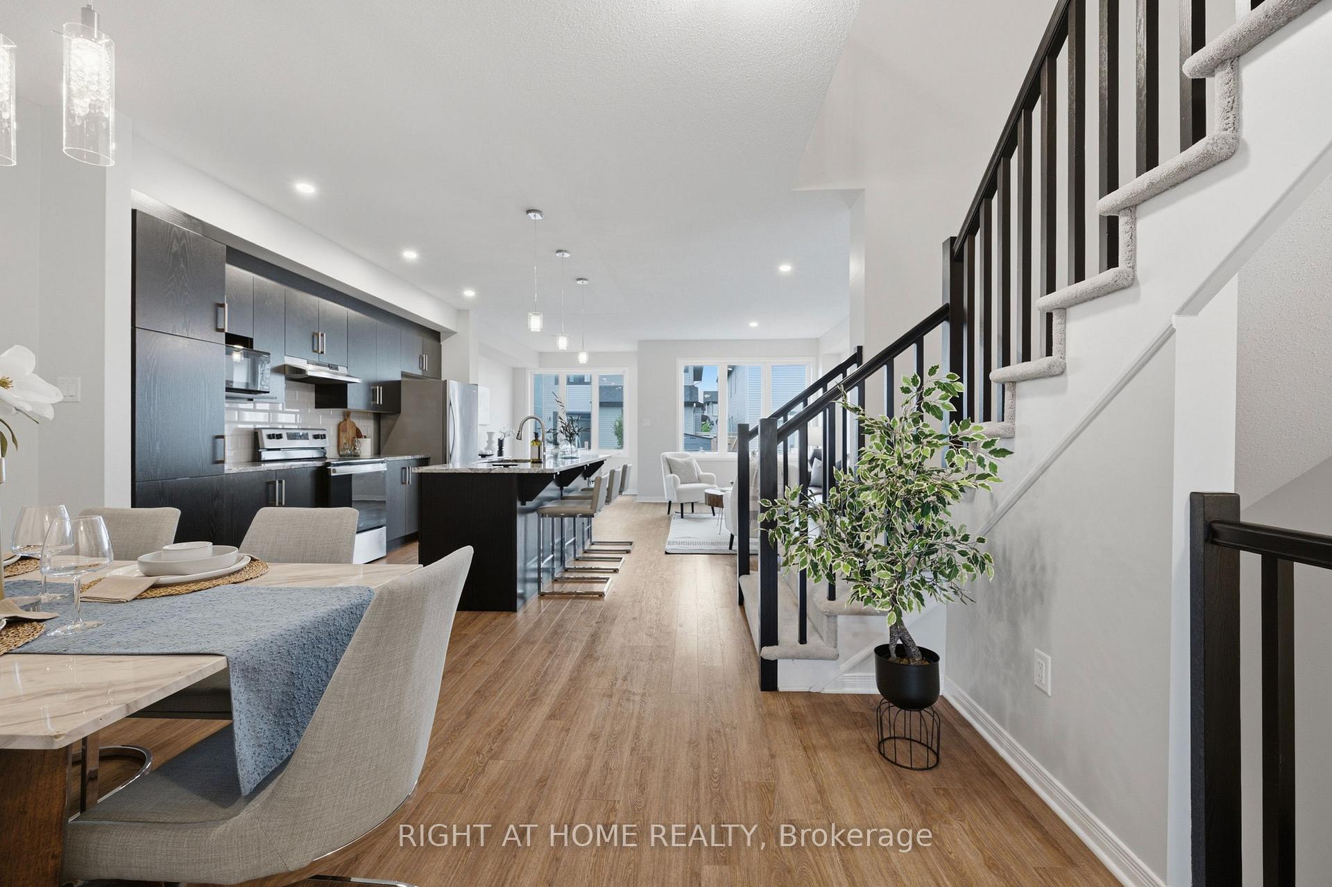 Photo 4 of 593 Edenwylde Drive, Ottawa, Remainder of Stittsville & Area — HOMEH