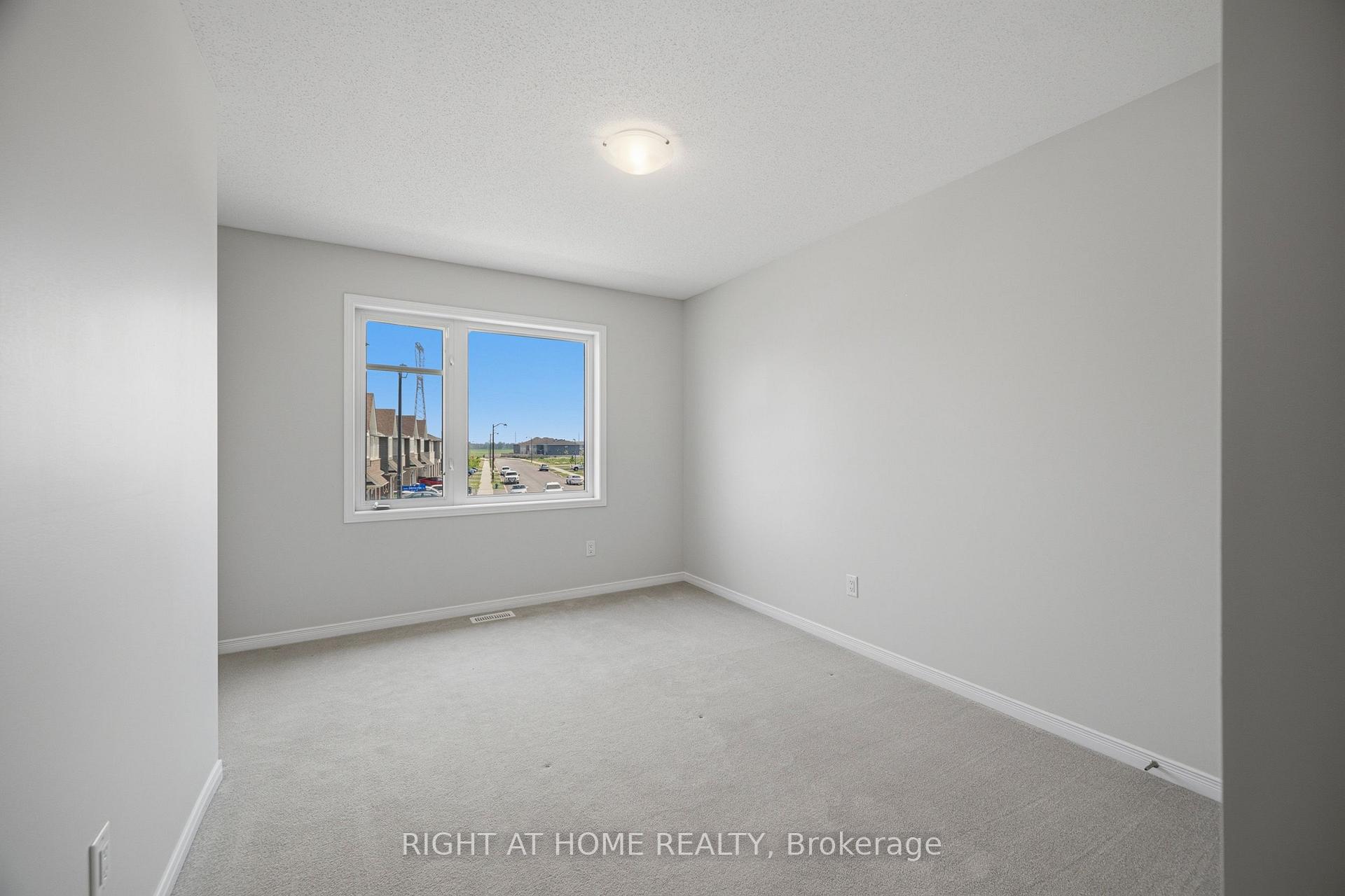 Photo 31 of 593 Edenwylde Drive, Ottawa, Remainder of Stittsville & Area — HOMEH