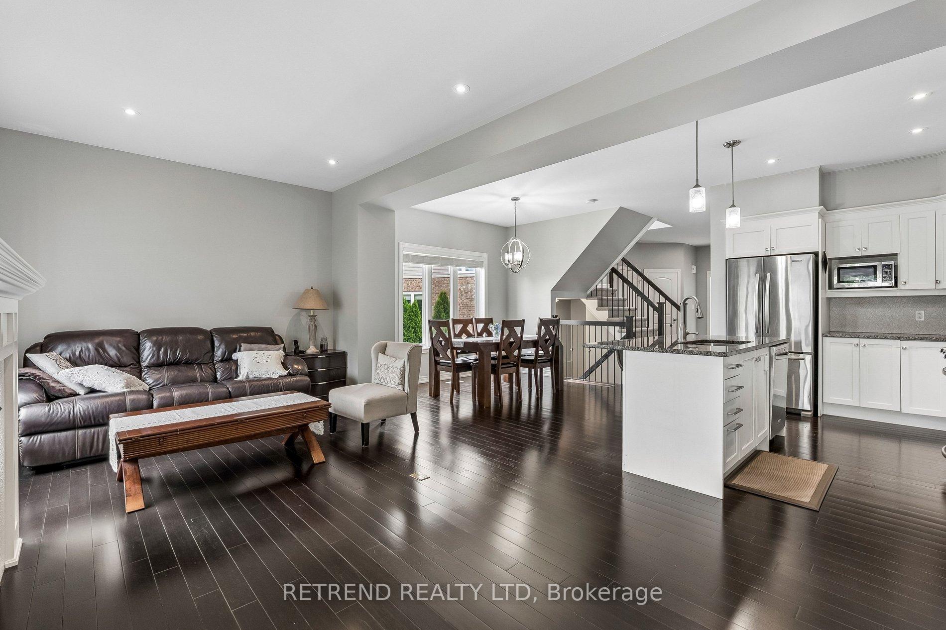 Photo 8 of 73 Videl Crescent N, St. Catharines, Grapeview — HOMEH