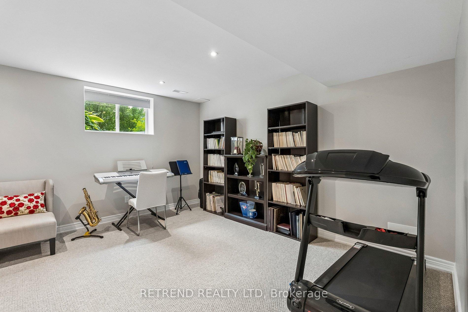 Photo 31 of 73 Videl Crescent N, St. Catharines, Grapeview — HOMEH