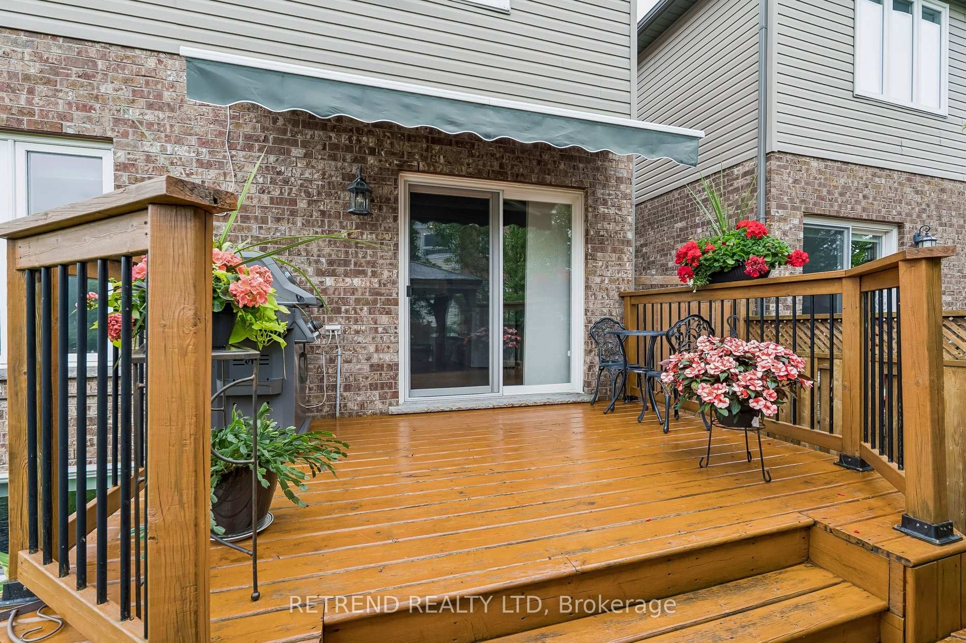 Photo 44 of 73 Videl Crescent N, St. Catharines, Grapeview — HOMEH