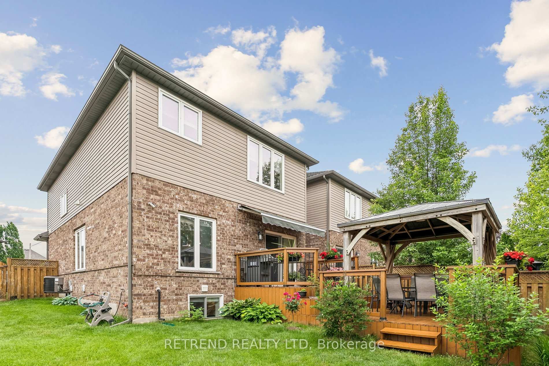 Photo 47 of 73 Videl Crescent N, St. Catharines, Grapeview — HOMEH