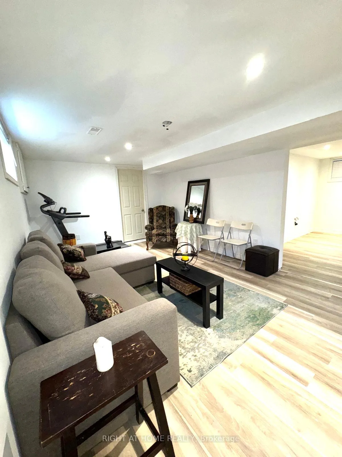 Photo 38 of 816 Dunn Avenue N, Hamilton, Parkview — HOMEH