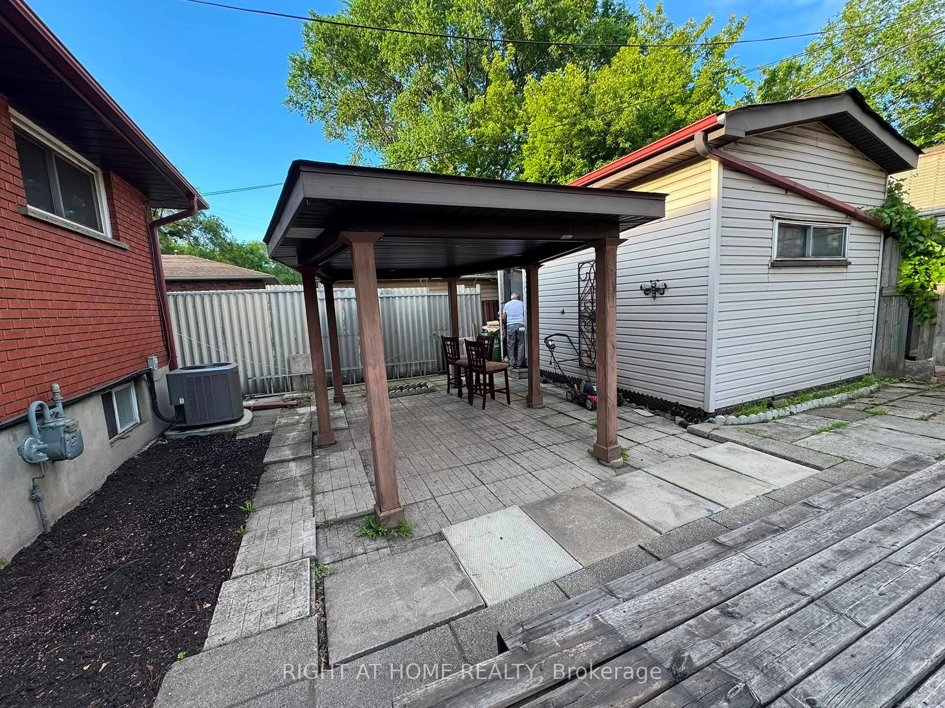 Photo 58 of 816 Dunn Avenue N, Hamilton, Parkview — HOMEH