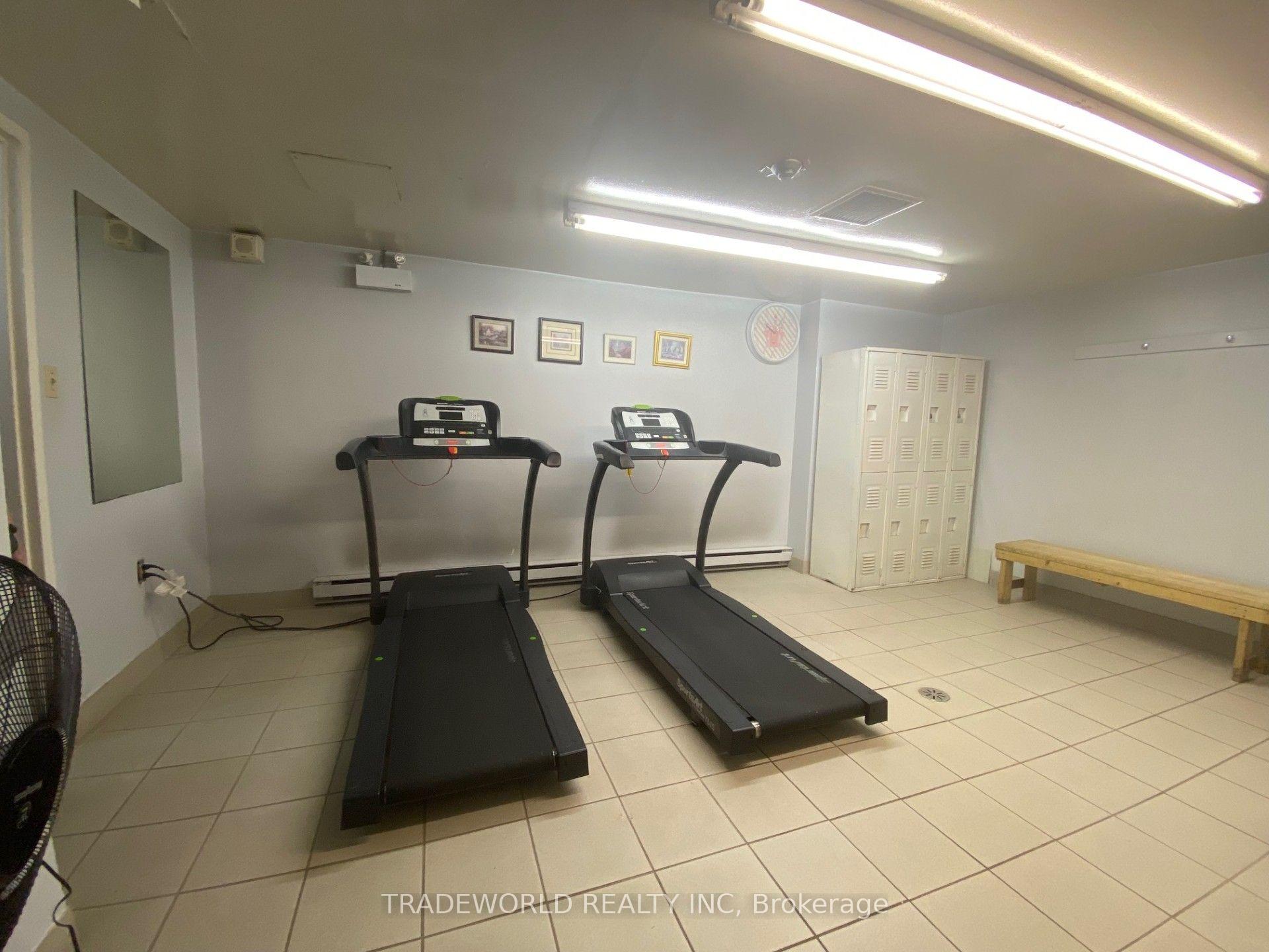 Photo 10 of Unit 1506, 135 Antibes Drive, North York, Westminster-Branson — HOMEH