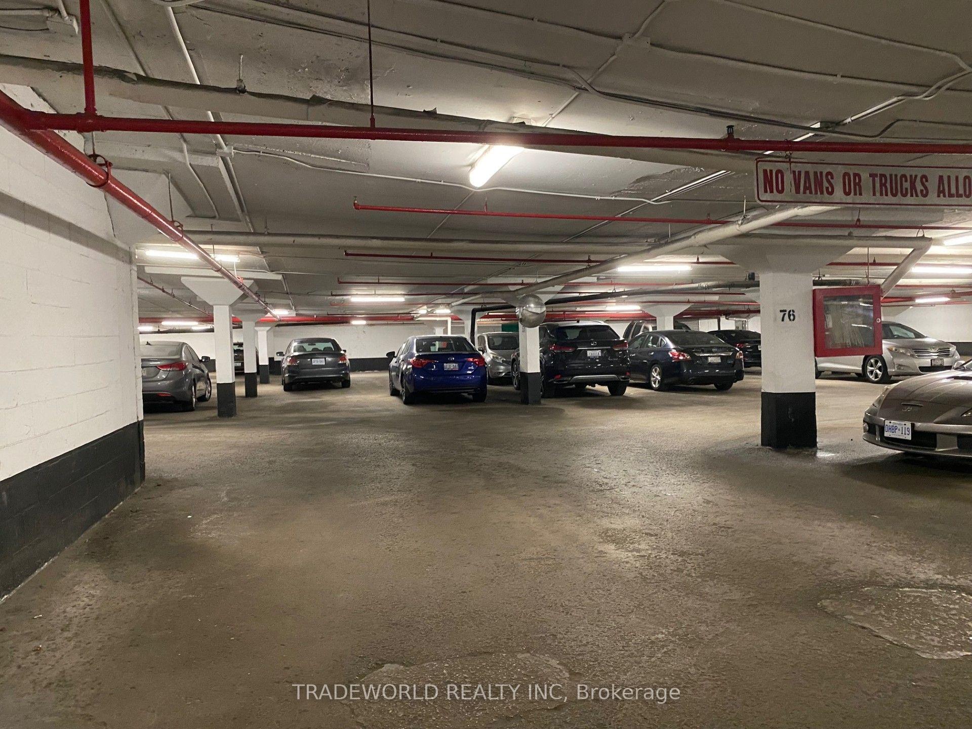 Photo 12 of Unit 1506, 135 Antibes Drive, North York, Westminster-Branson — HOMEH