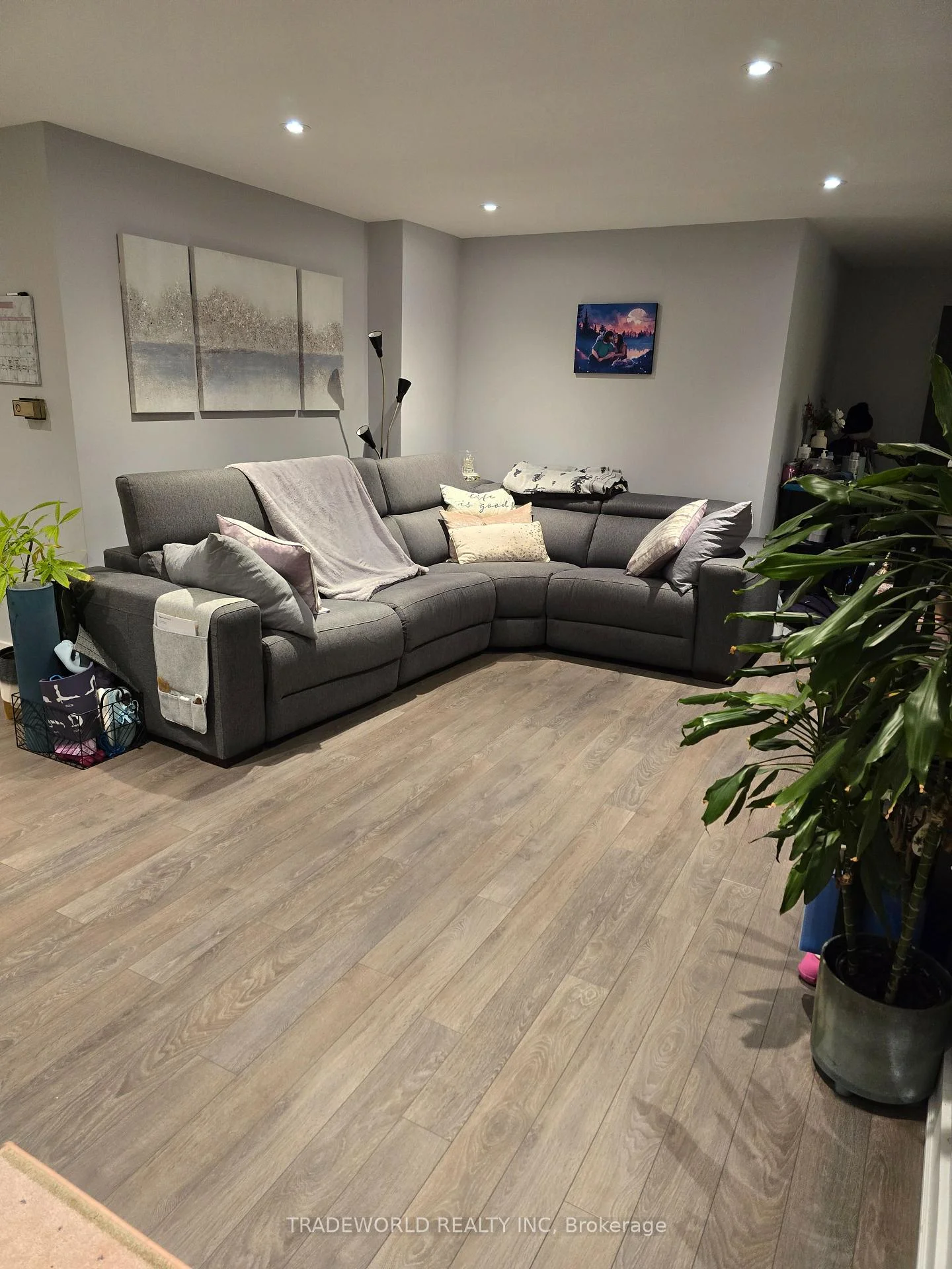 Photo 15 of Unit 1506, 135 Antibes Drive, North York, Westminster-Branson — HOMEH
