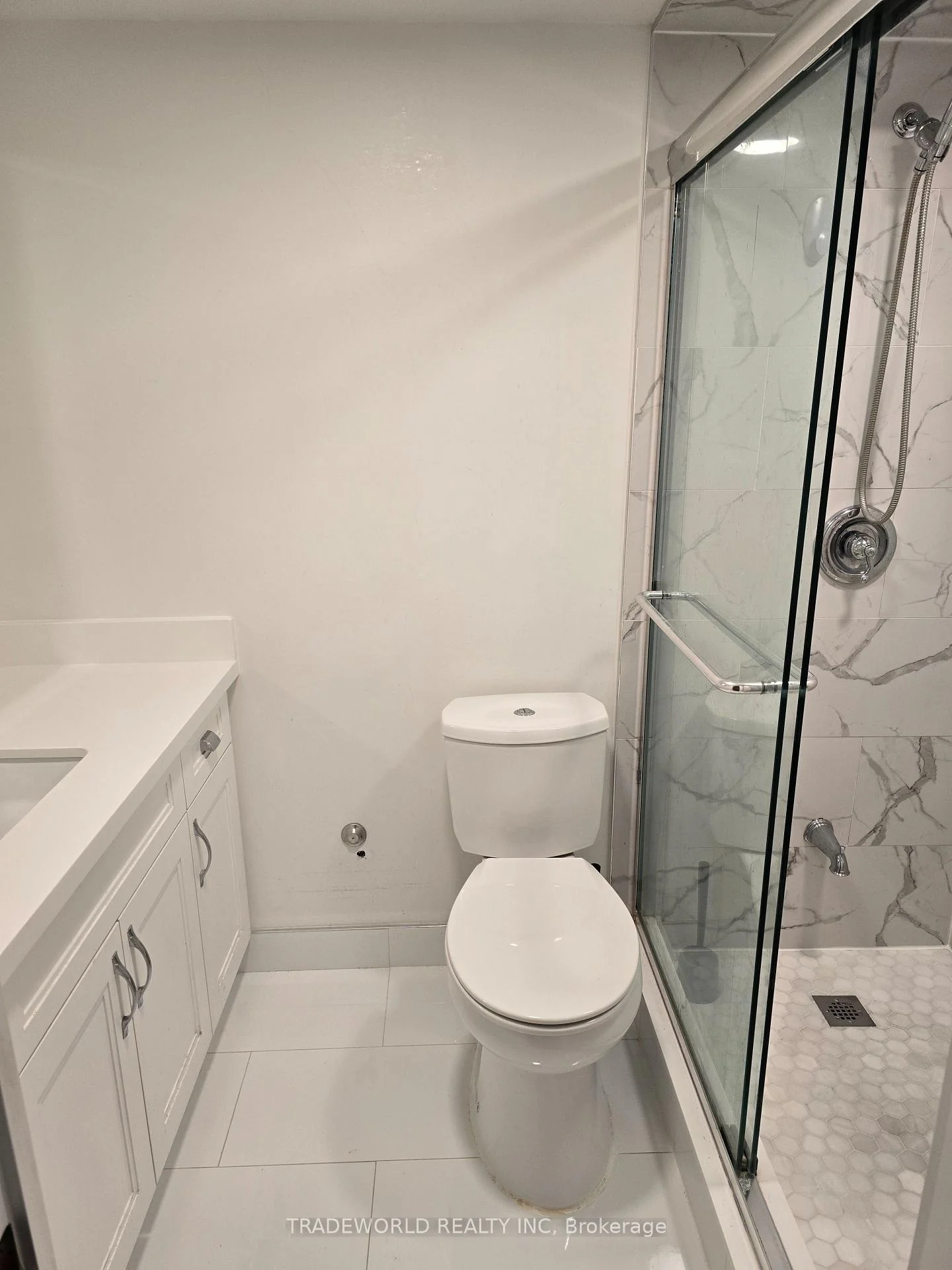 Photo 18 of Unit 1506, 135 Antibes Drive, North York, Westminster-Branson — HOMEH