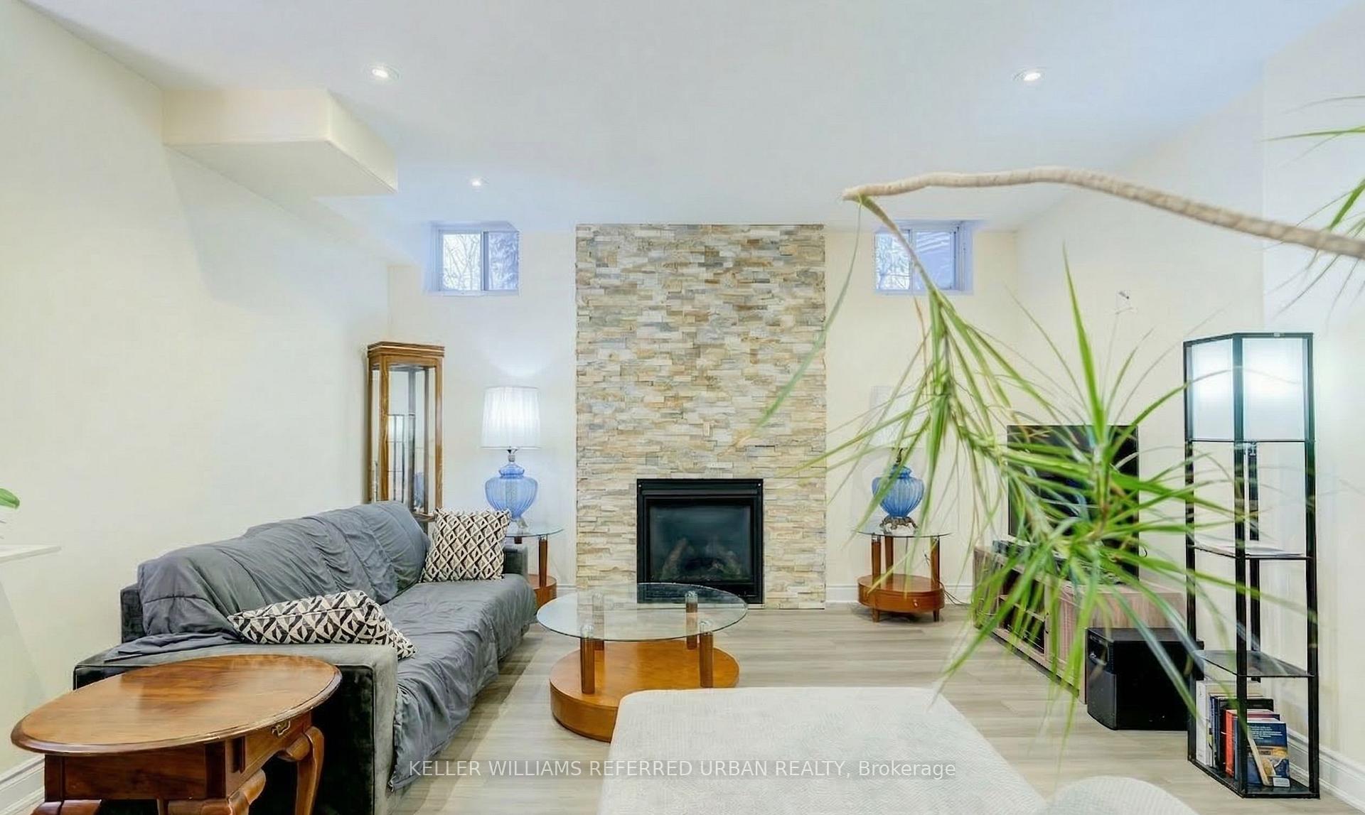 Photo 2 of Unit Bsmt, 161 Vanda Drive, Vaughan, Patterson — HOMEH