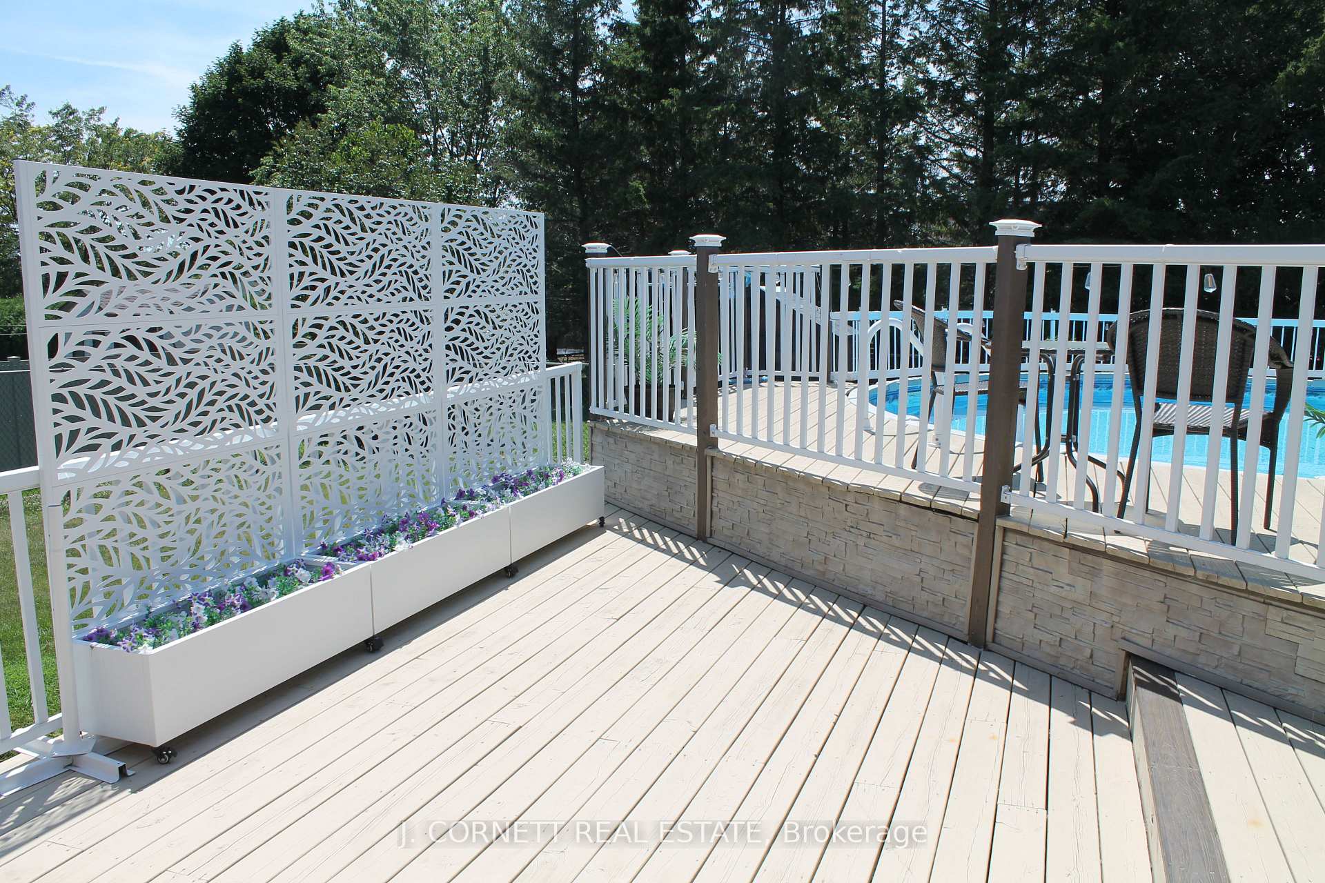 Photo 32 of 3270 Sunnyview Avenue N, Cornwall — HOMEH