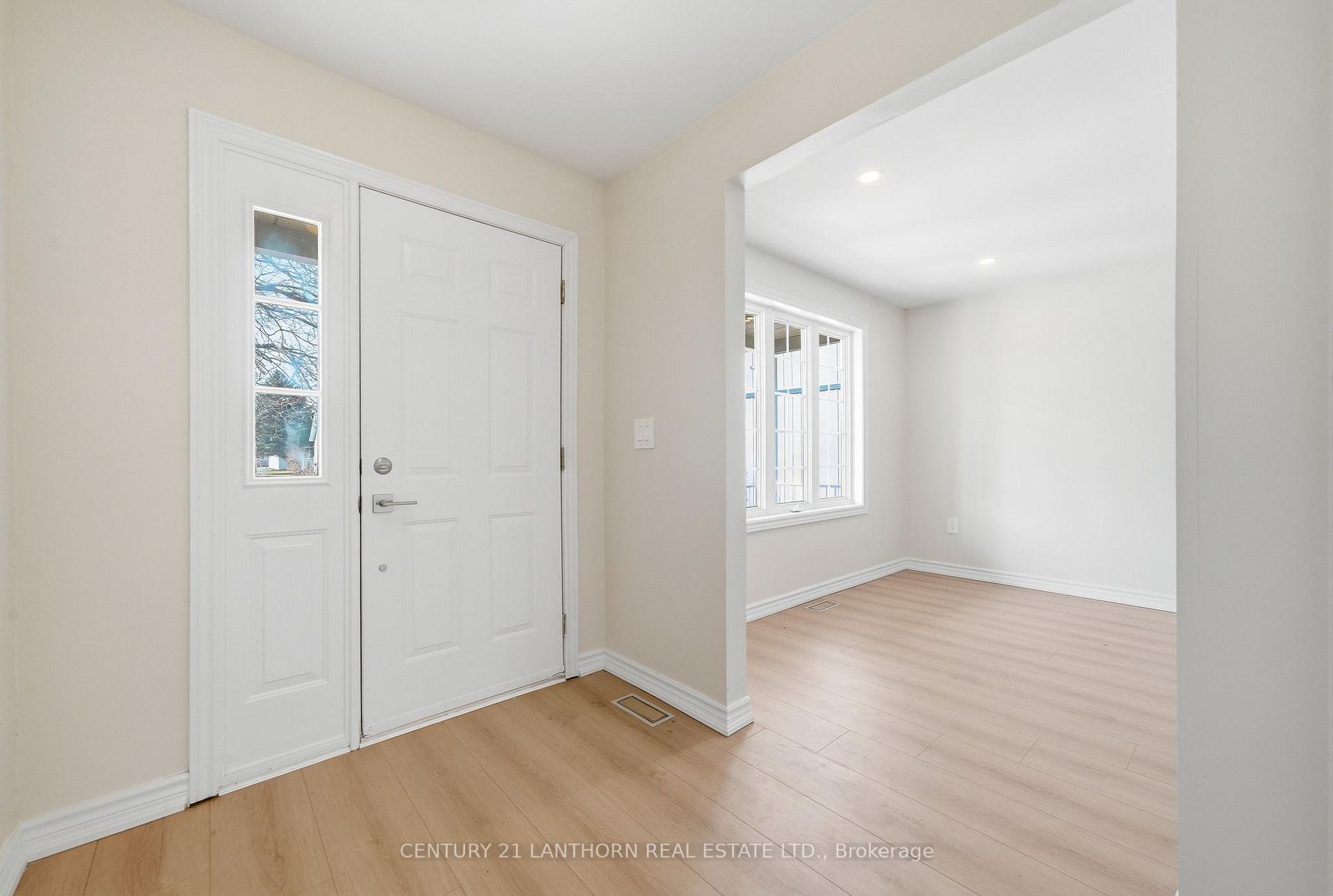 Photo 4 of 13 Nesbitt Drive, Brighton — HOMEH