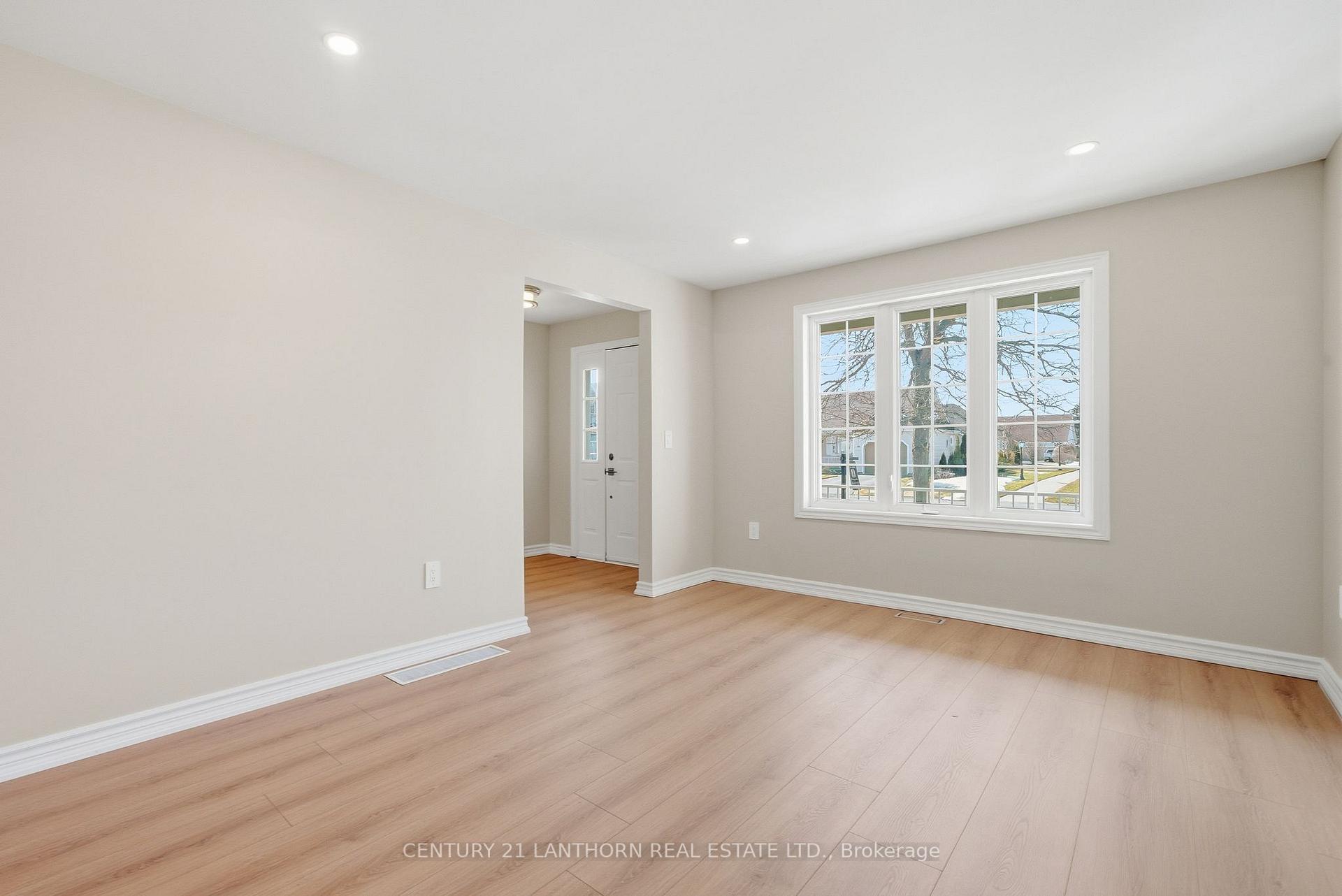 Photo 8 of 13 Nesbitt Drive, Brighton — HOMEH