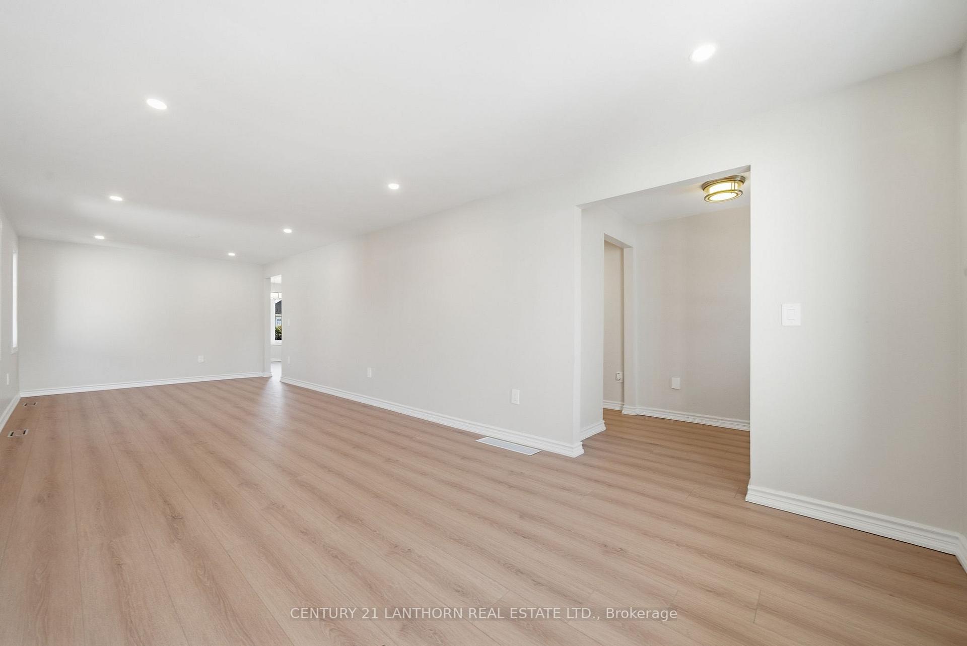 Photo 11 of 13 Nesbitt Drive, Brighton — HOMEH