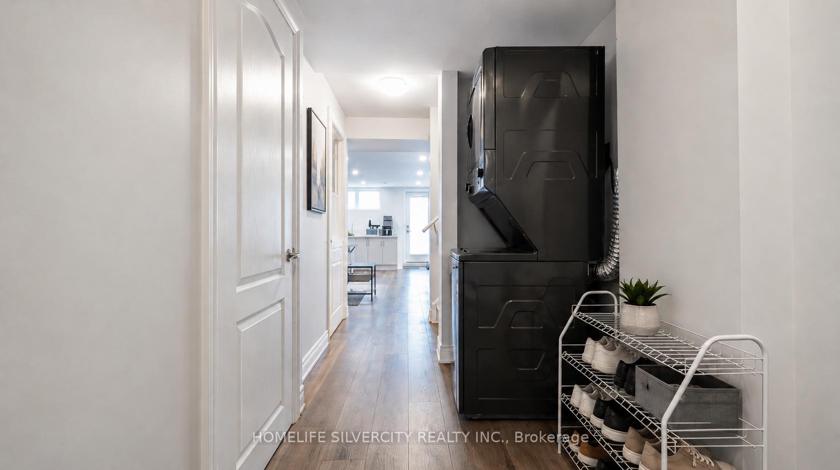 Photo 33 of 124 Benhurst Crescent, Brampton, Northwest Brampton — HOMEH