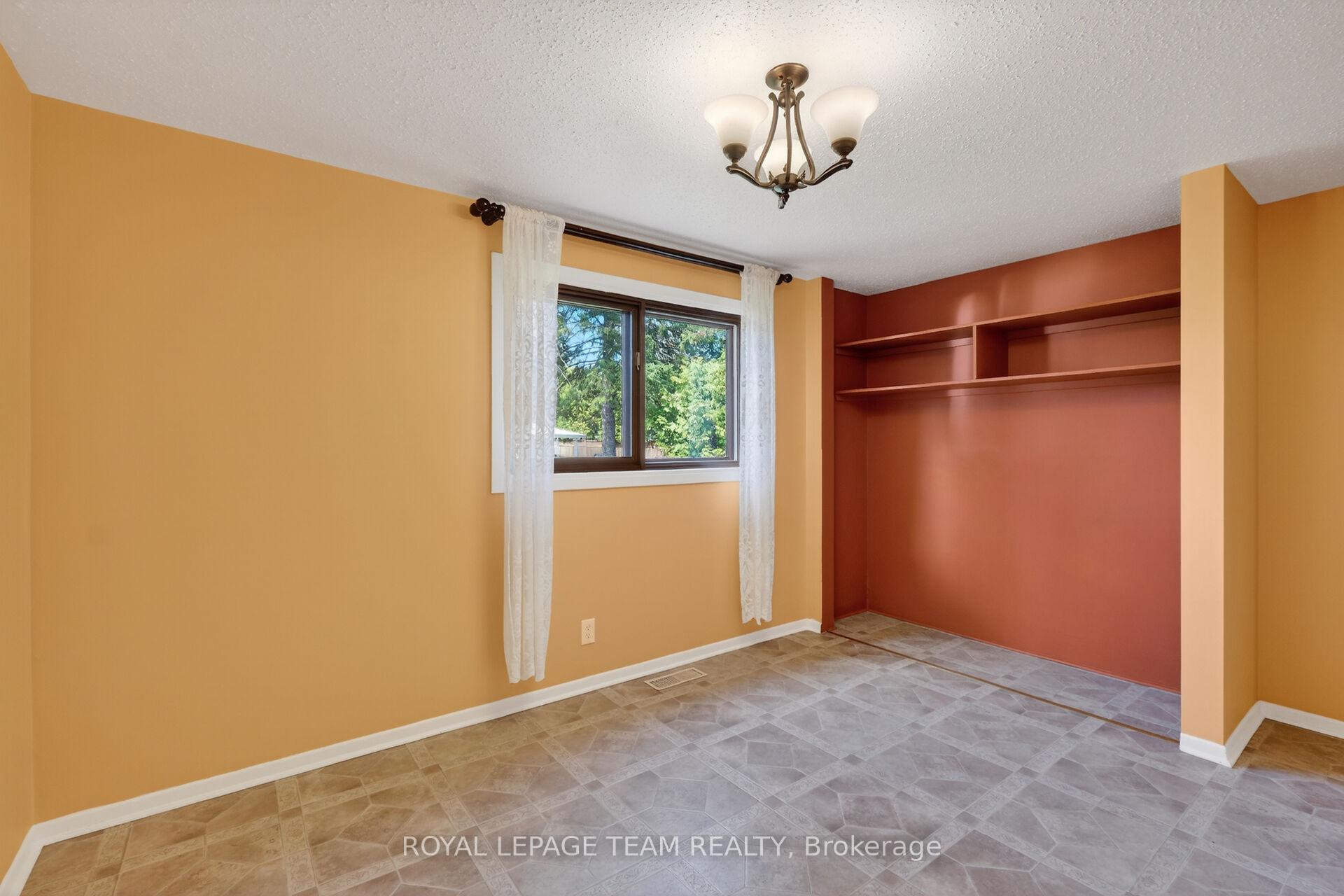 Photo 26 of 21 Lindhurst Crescent, Ottawa, Briargreen — HOMEH