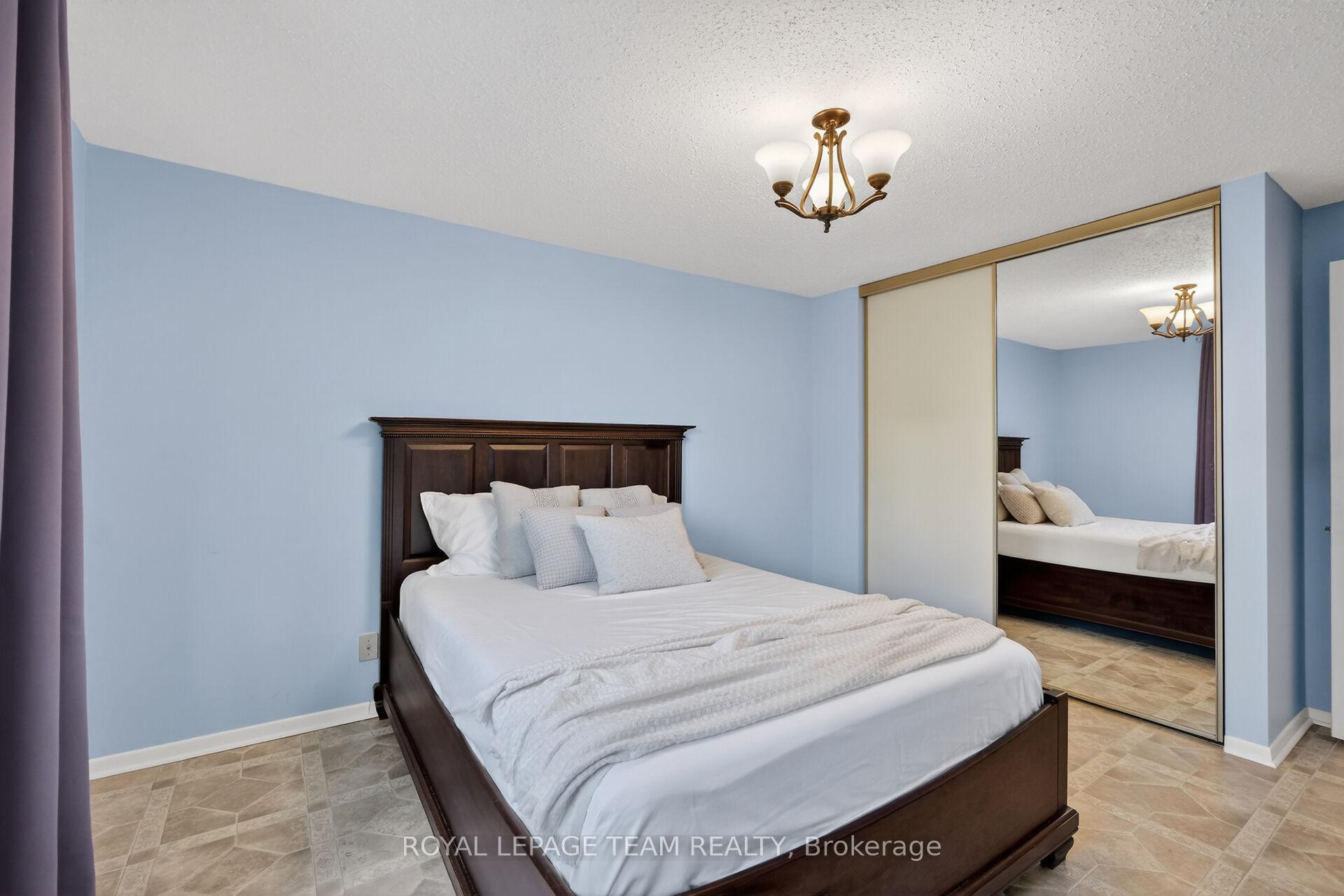 Photo 29 of 21 Lindhurst Crescent, Ottawa, Briargreen — HOMEH