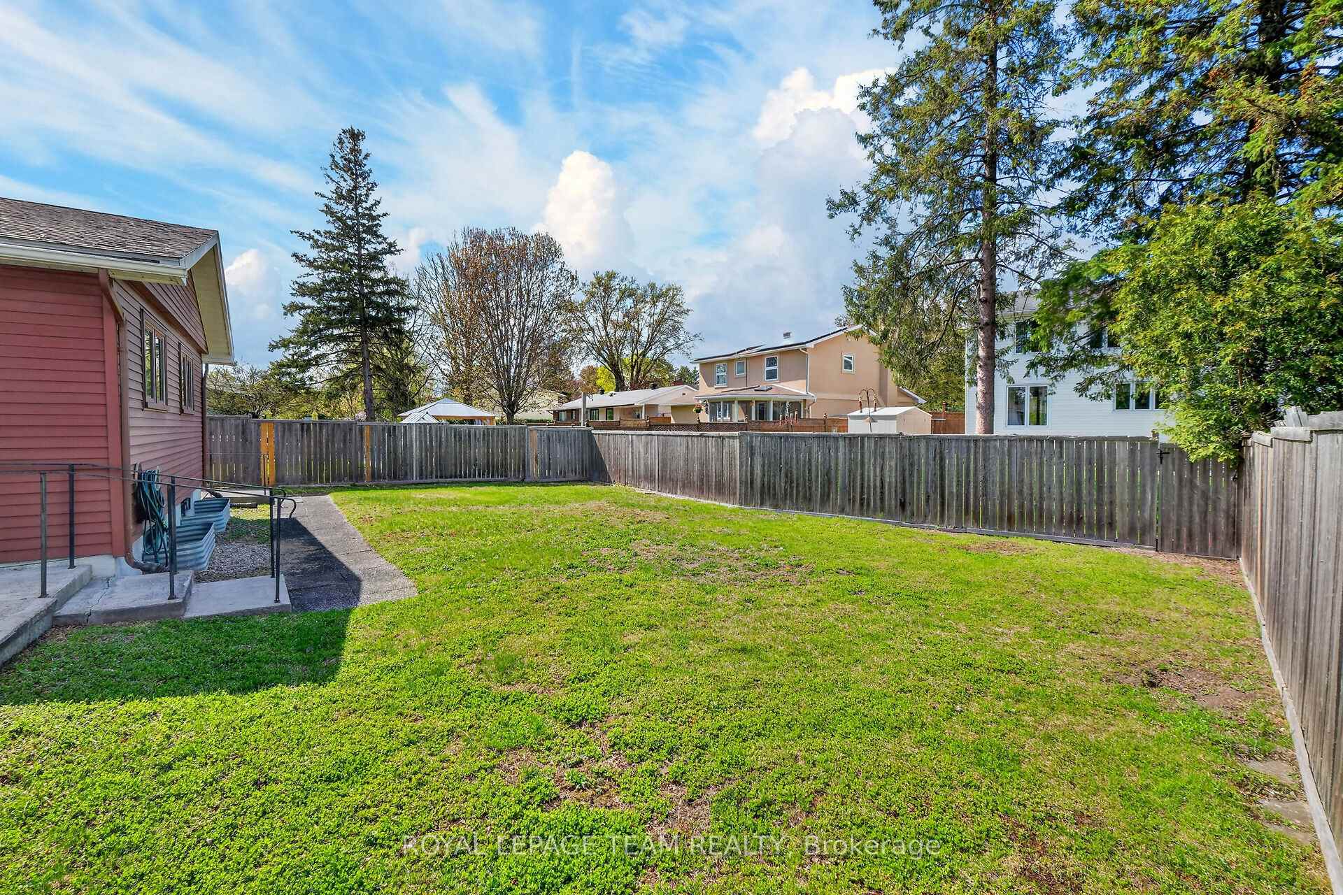 Photo 48 of 21 Lindhurst Crescent, Ottawa, Briargreen — HOMEH