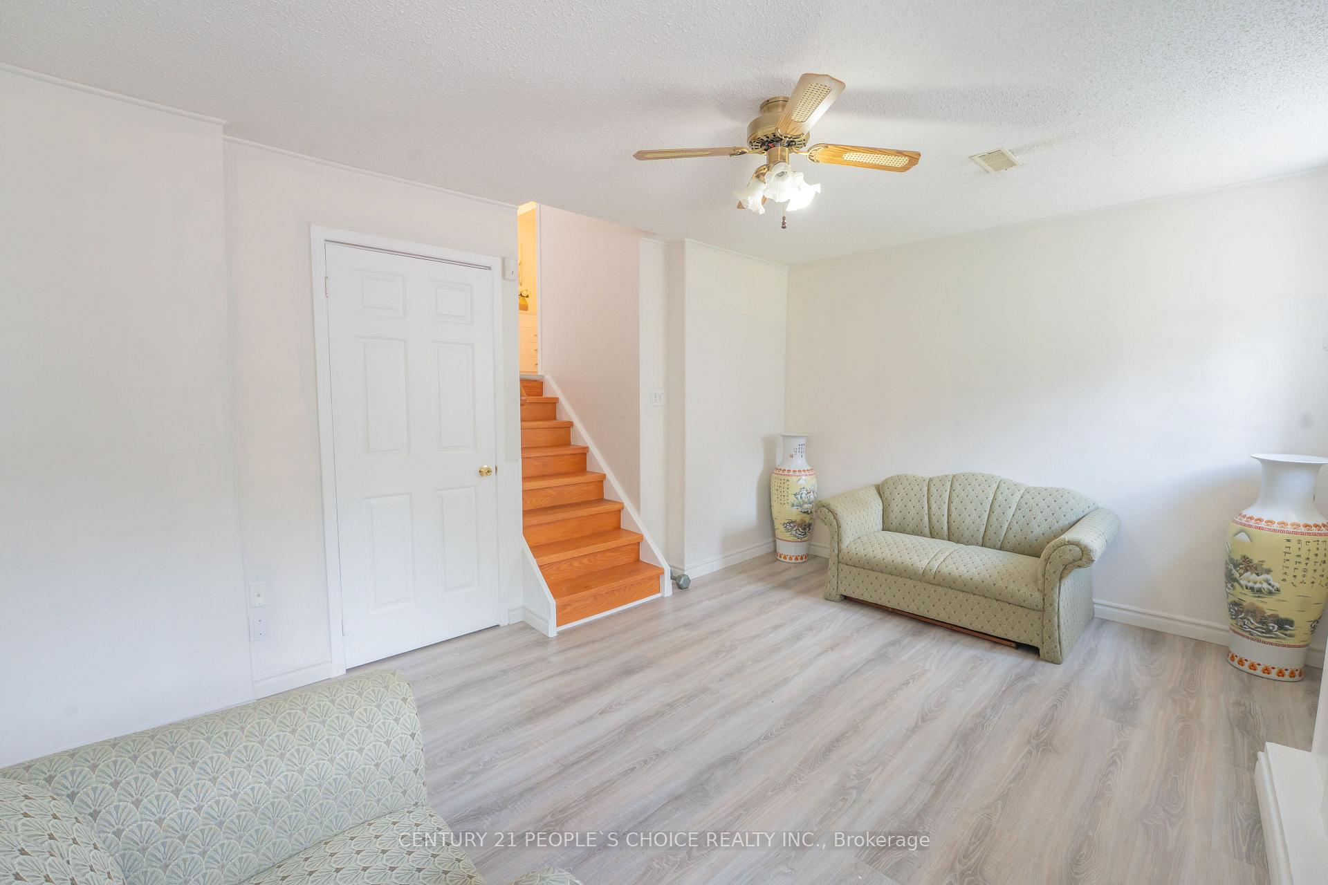 Photo 36 of 2247 Silverbirch Court, Burlington, Headon — HOMEH