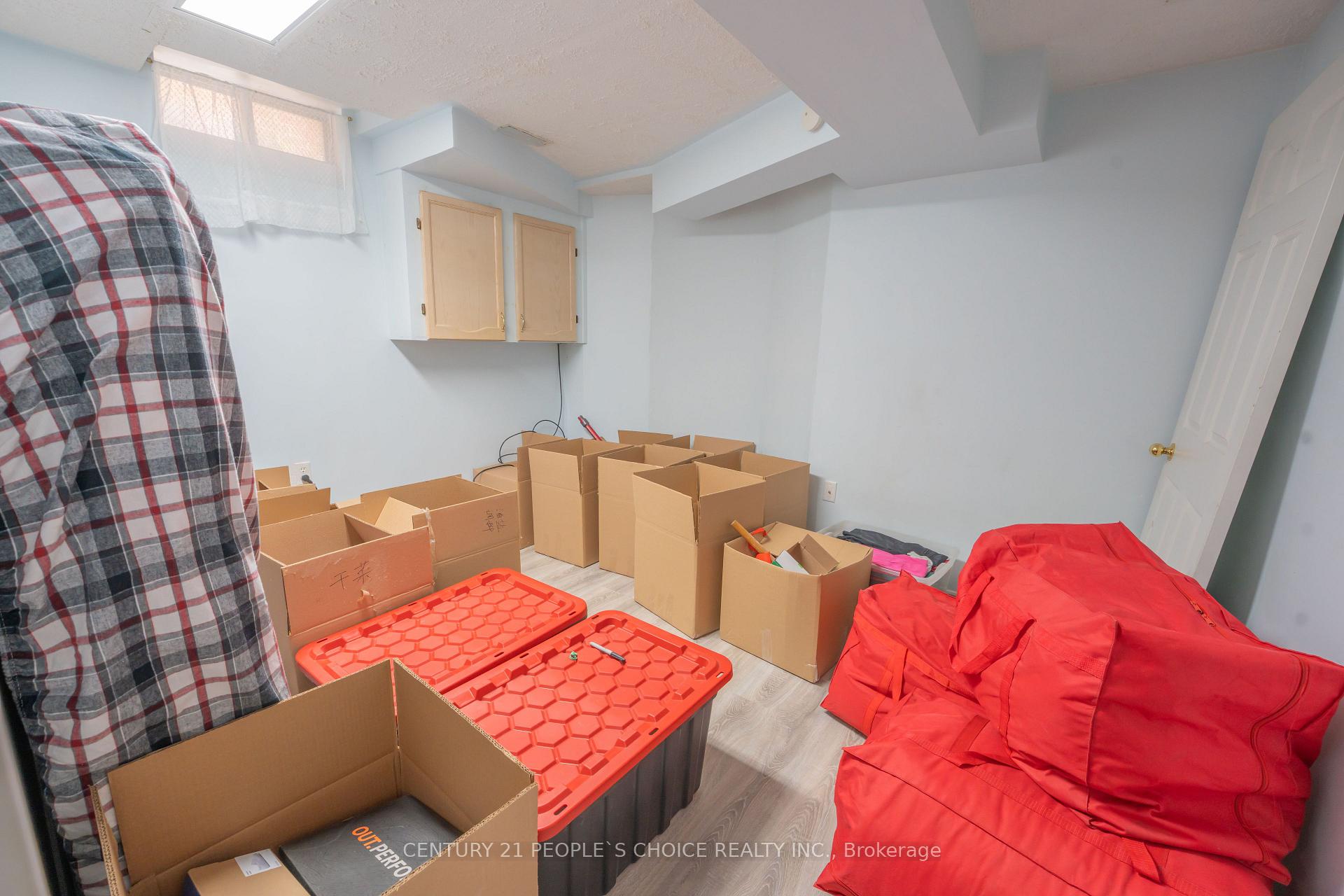 Photo 42 of 2247 Silverbirch Court, Burlington, Headon — HOMEH