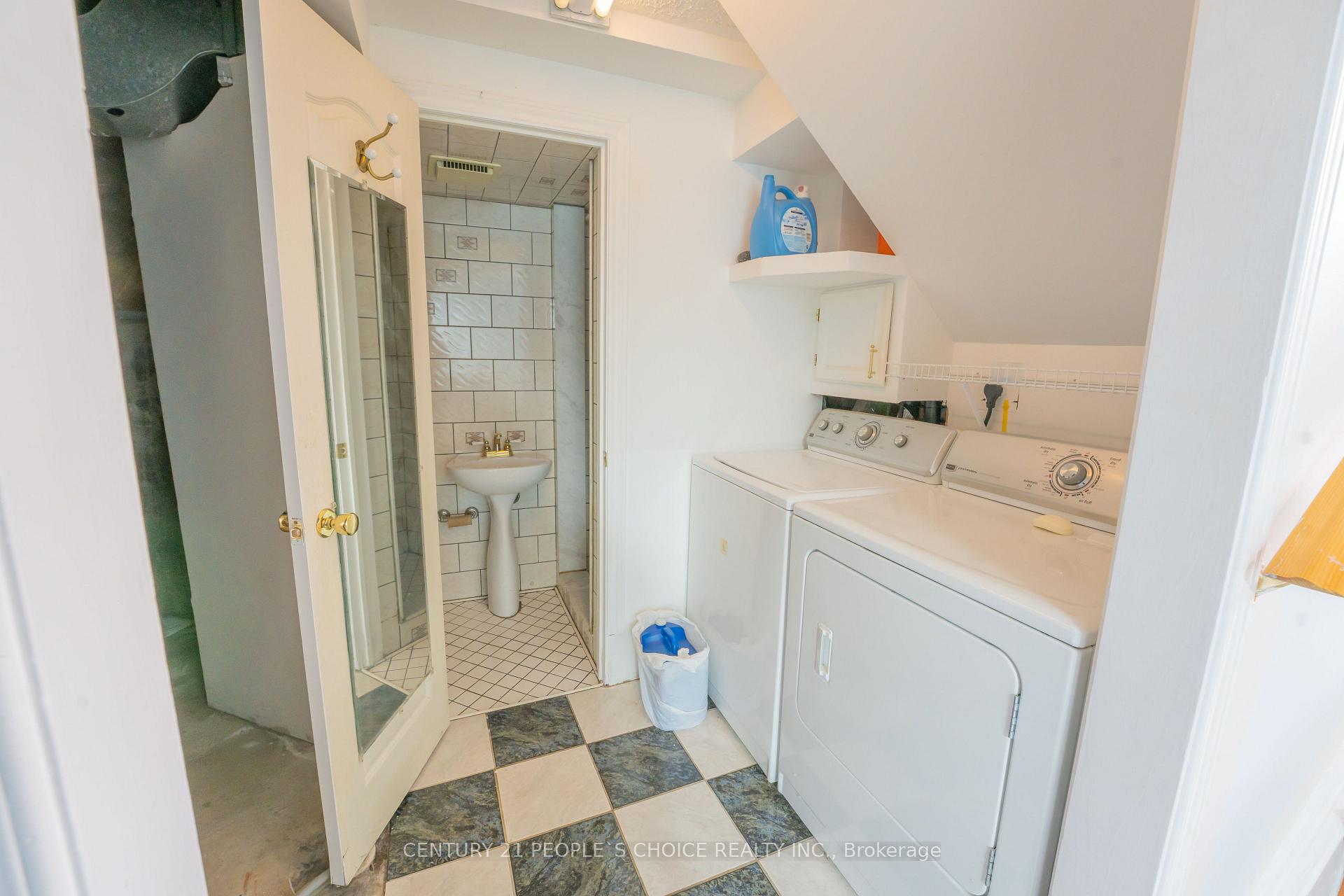 Photo 43 of 2247 Silverbirch Court, Burlington, Headon — HOMEH