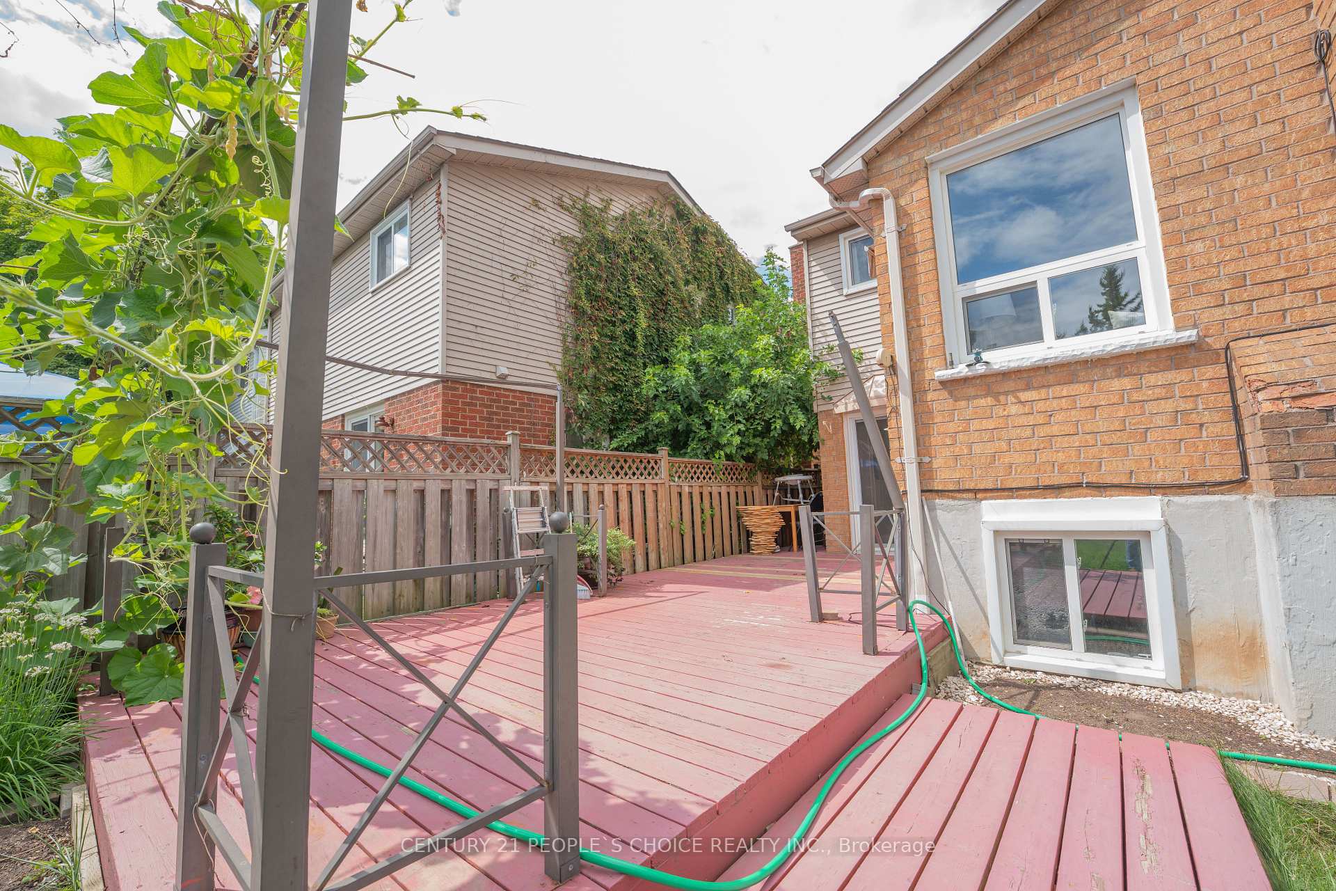 Photo 46 of 2247 Silverbirch Court, Burlington, Headon — HOMEH