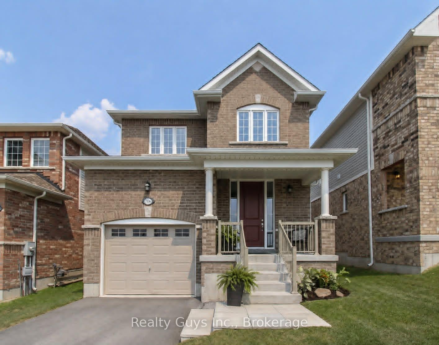 Photo 2 of 706 Latimer Way, Peterborough, Monaghan Ward 2 — HOMEH