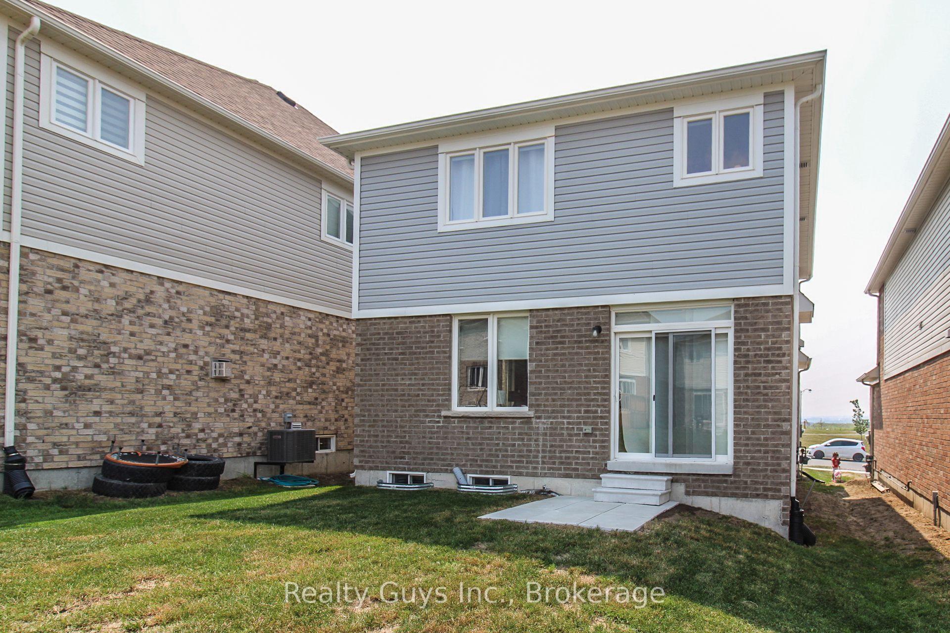 Photo 6 of 706 Latimer Way, Peterborough, Monaghan Ward 2 — HOMEH