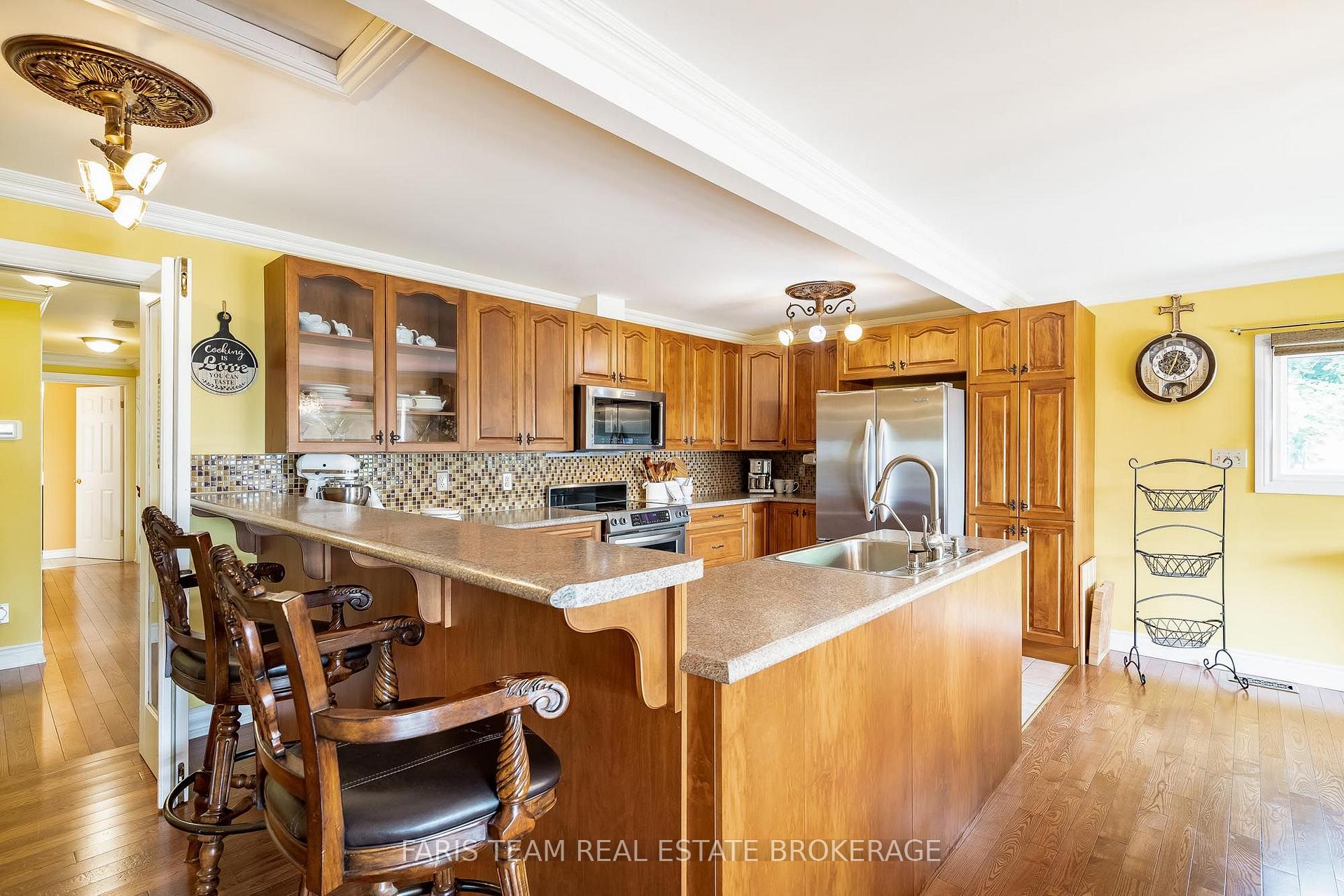 Photo 6 of 93 Silver Birch Crescent, Tay, Port McNicoll — HOMEH