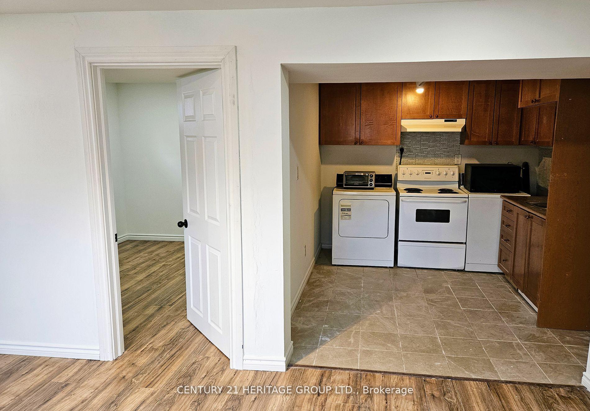 Photo 3 of Unit Bsmt, 6 Dingley Court, Ajax, Central West — HOMEH