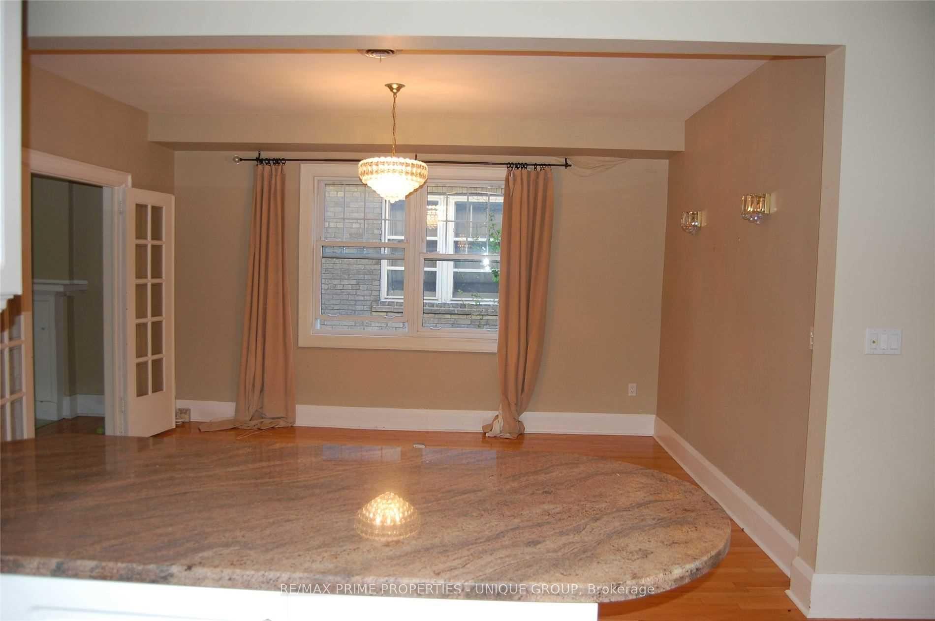 Photo 12 of Unit Upper, 39 Whitehall Road, Toronto, Rosedale-Moore Park — HOMEH