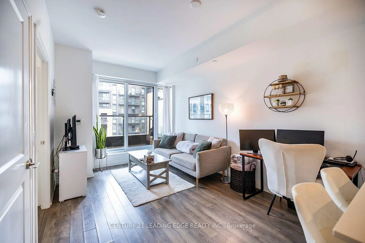 Photo 7 of Unit 728, 99 Eagle Rock Way, Vaughan, Rural Vaughan — HOMEH